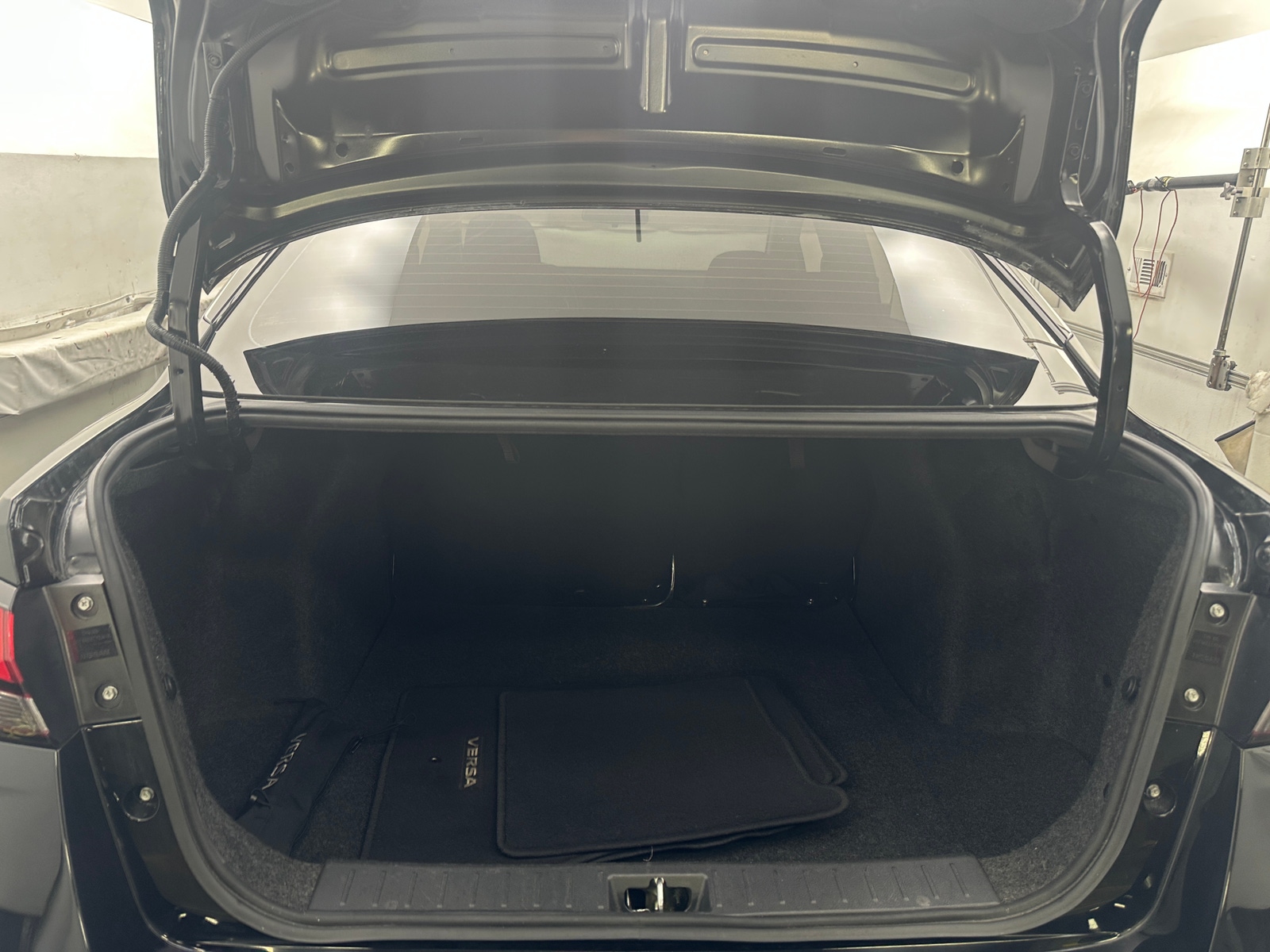 Thumbnail: 2022 Nissan Versa - 7