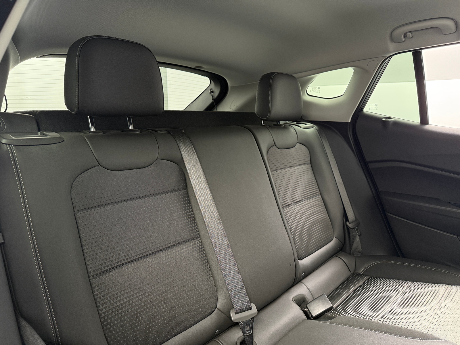 Thumbnail: 2025 Chevrolet Trax - 6