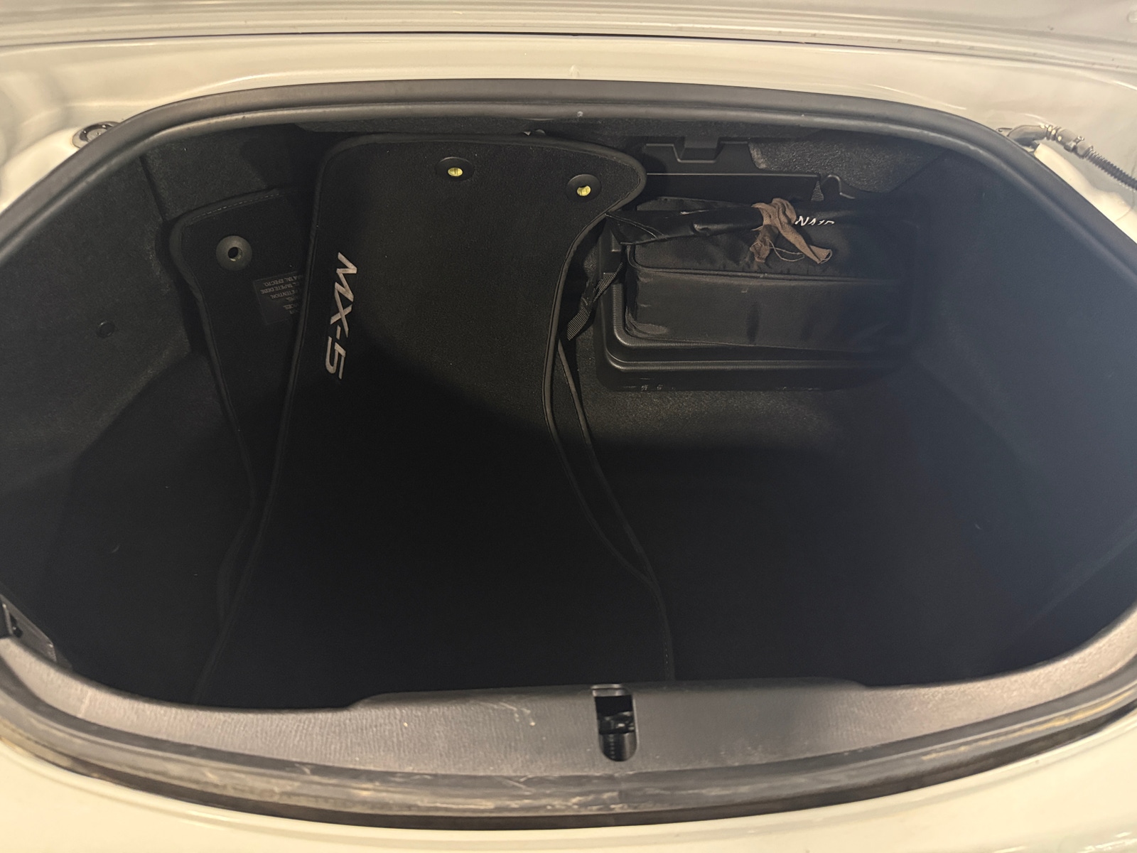 Thumbnail: 2017 Mazda MX-5 Miata - 5