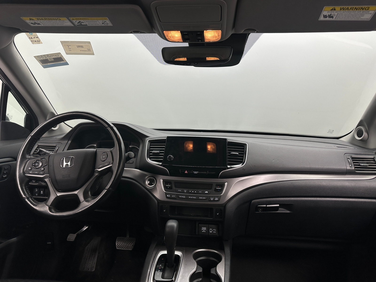 Thumbnail: 2019 Honda Pilot - 2