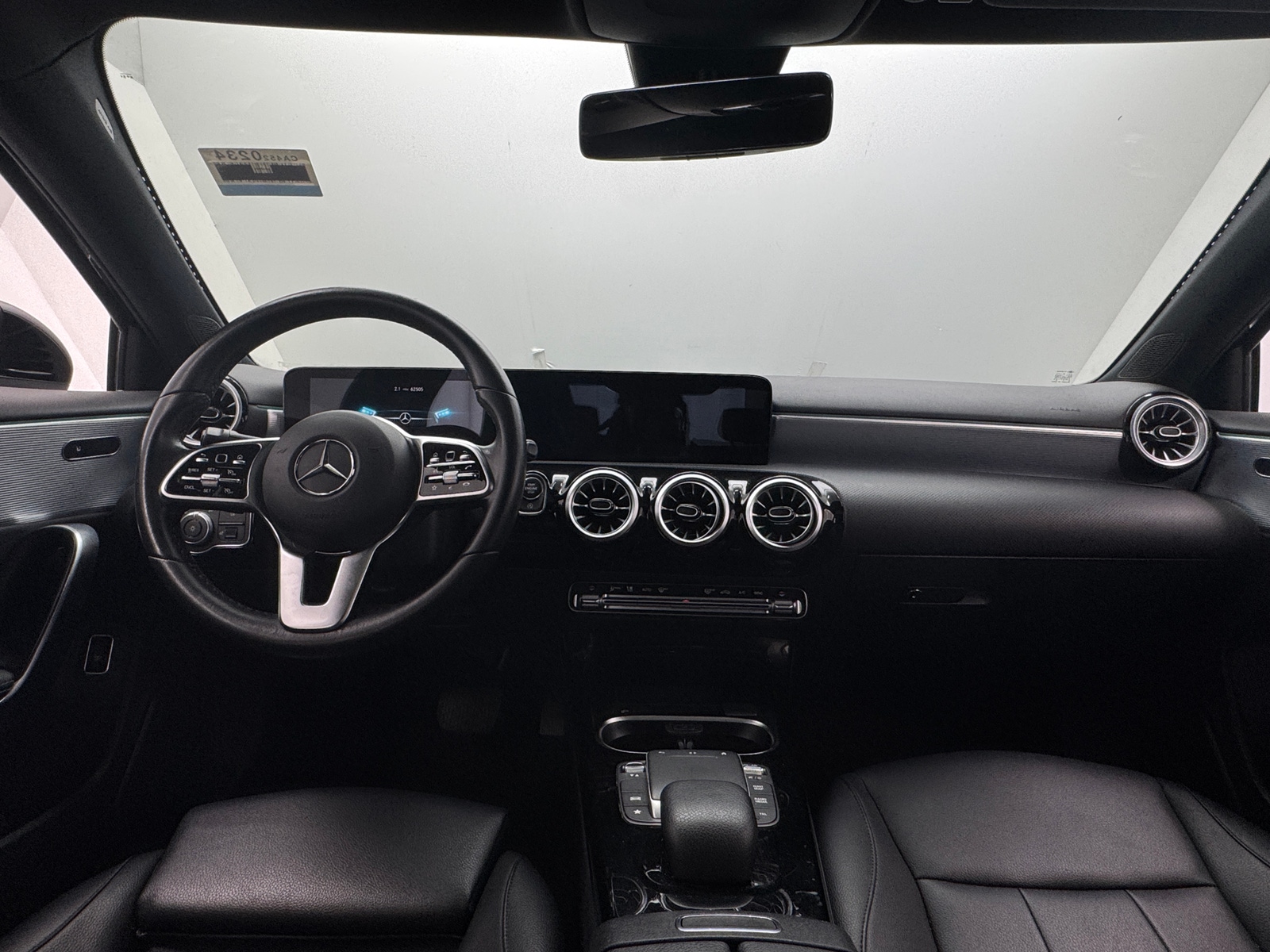 Thumbnail: 2022 Mercedes-Benz A-Class - 2