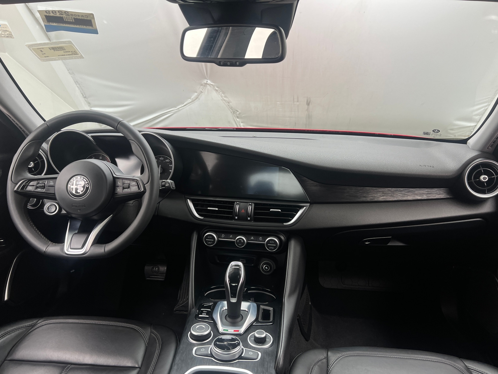 Thumbnail: 2020 Alfa Romeo Giulia - 2