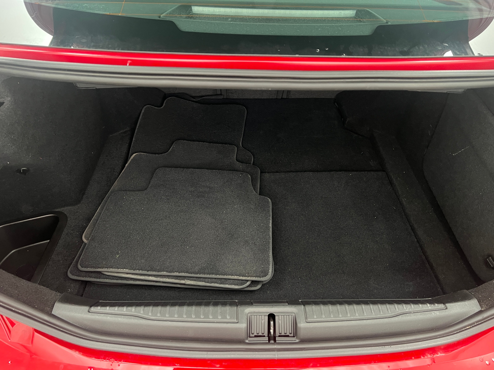 Thumbnail: 2020 Alfa Romeo Giulia - 6