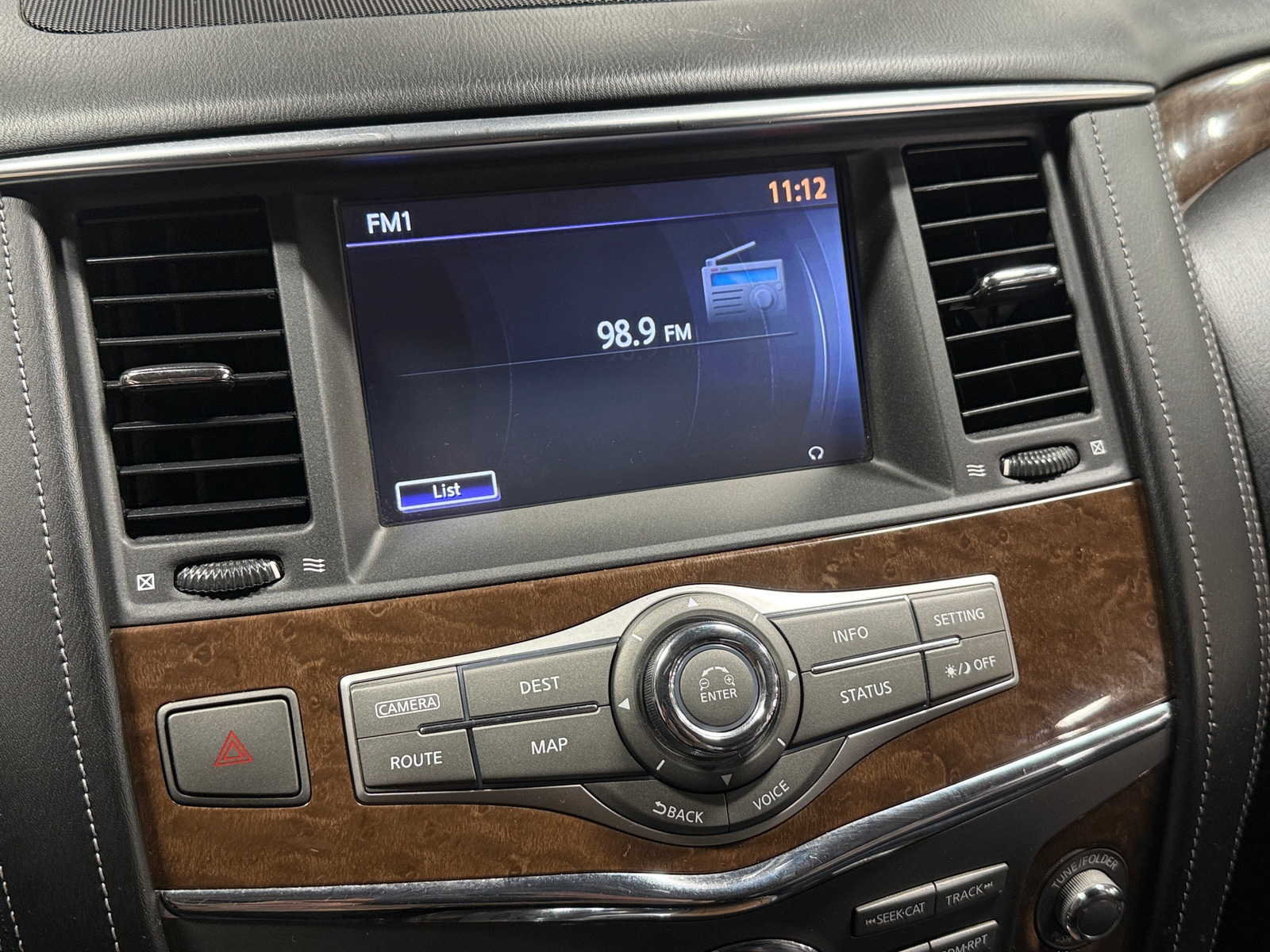 Thumbnail: 2017 INFINITI QX80 - 3