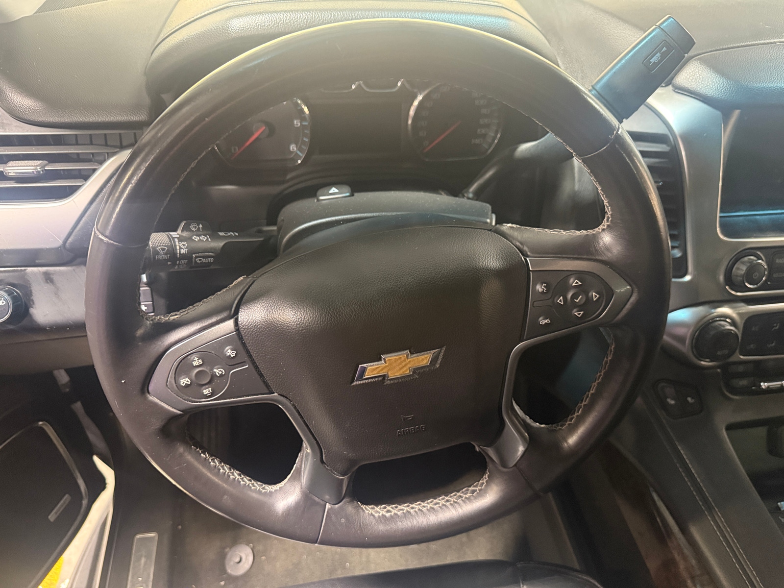 Thumbnail: 2017 Chevrolet Tahoe - 4