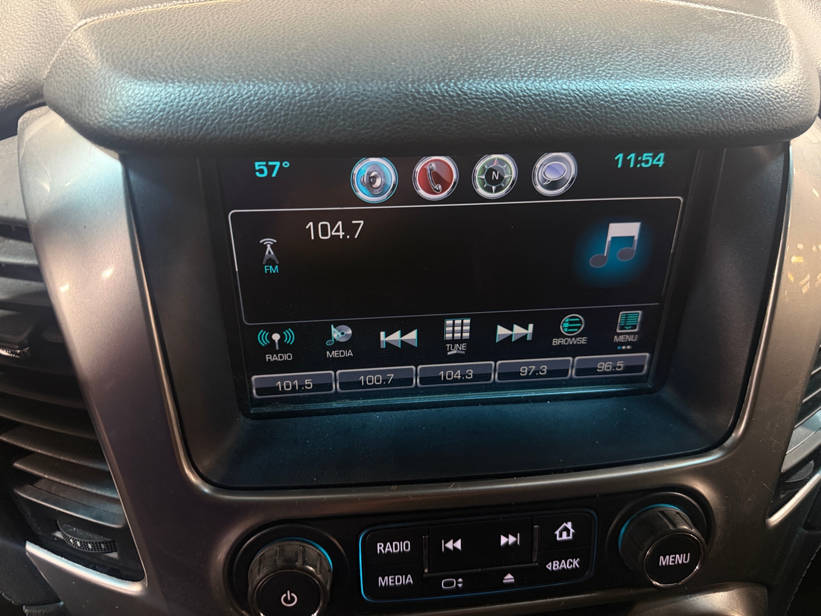 Thumbnail: 2017 Chevrolet Tahoe - 3