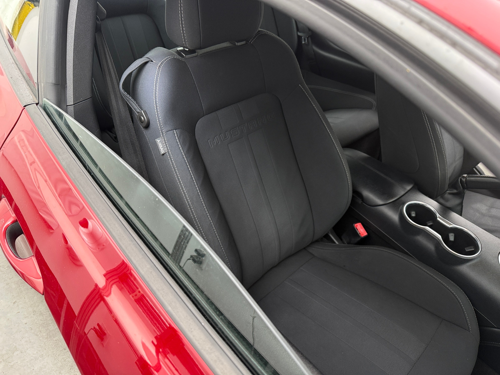 Thumbnail: 2019 Ford Mustang - 2