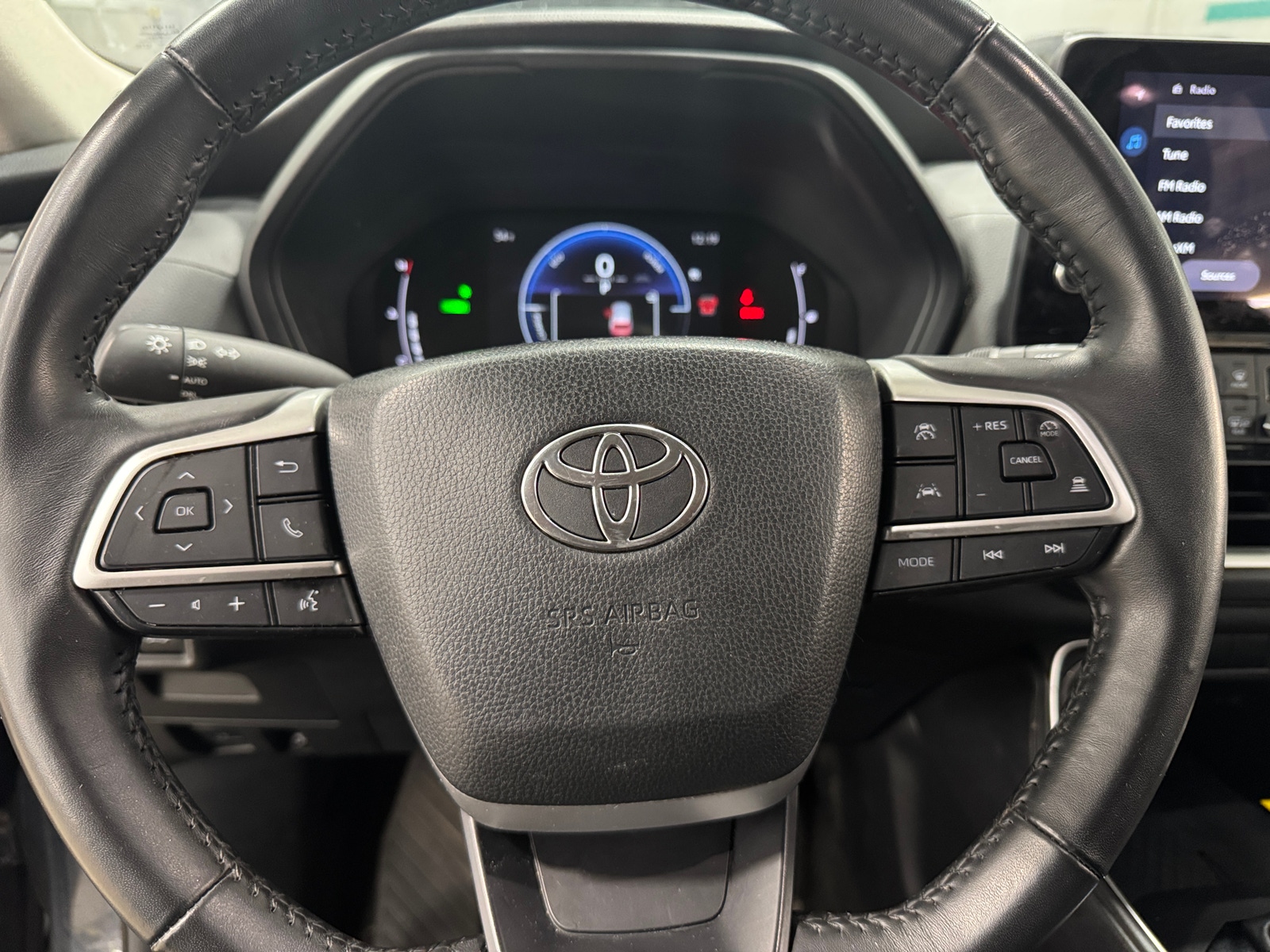 Thumbnail: 2024 Toyota Grand Highlander - 4