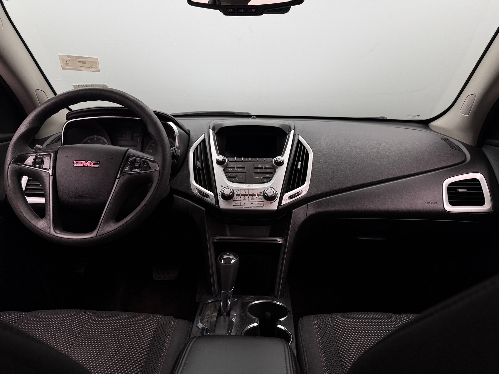 Thumbnail: 2017 GMC Terrain - 3