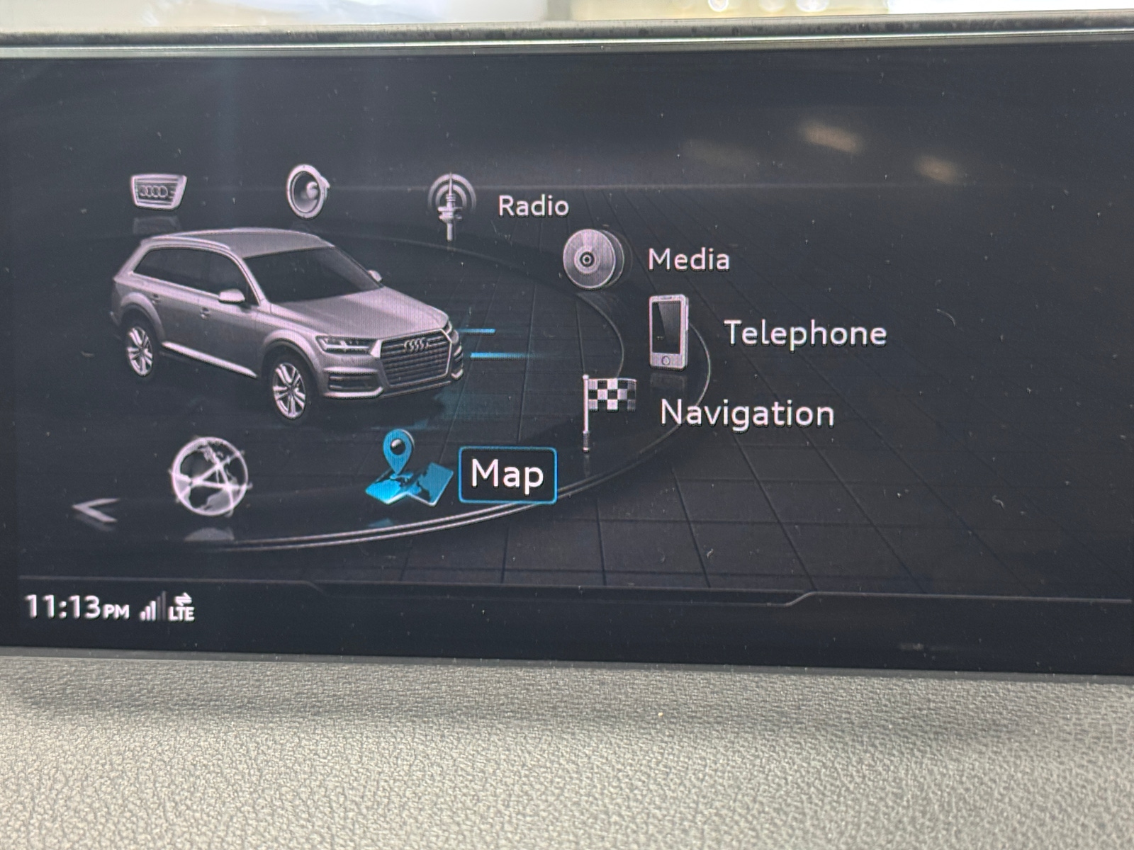 Thumbnail: 2017 Audi Q7 - 3