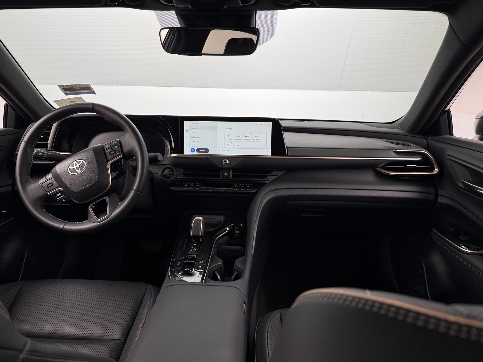 Thumbnail: 2025 Toyota Crown - 2