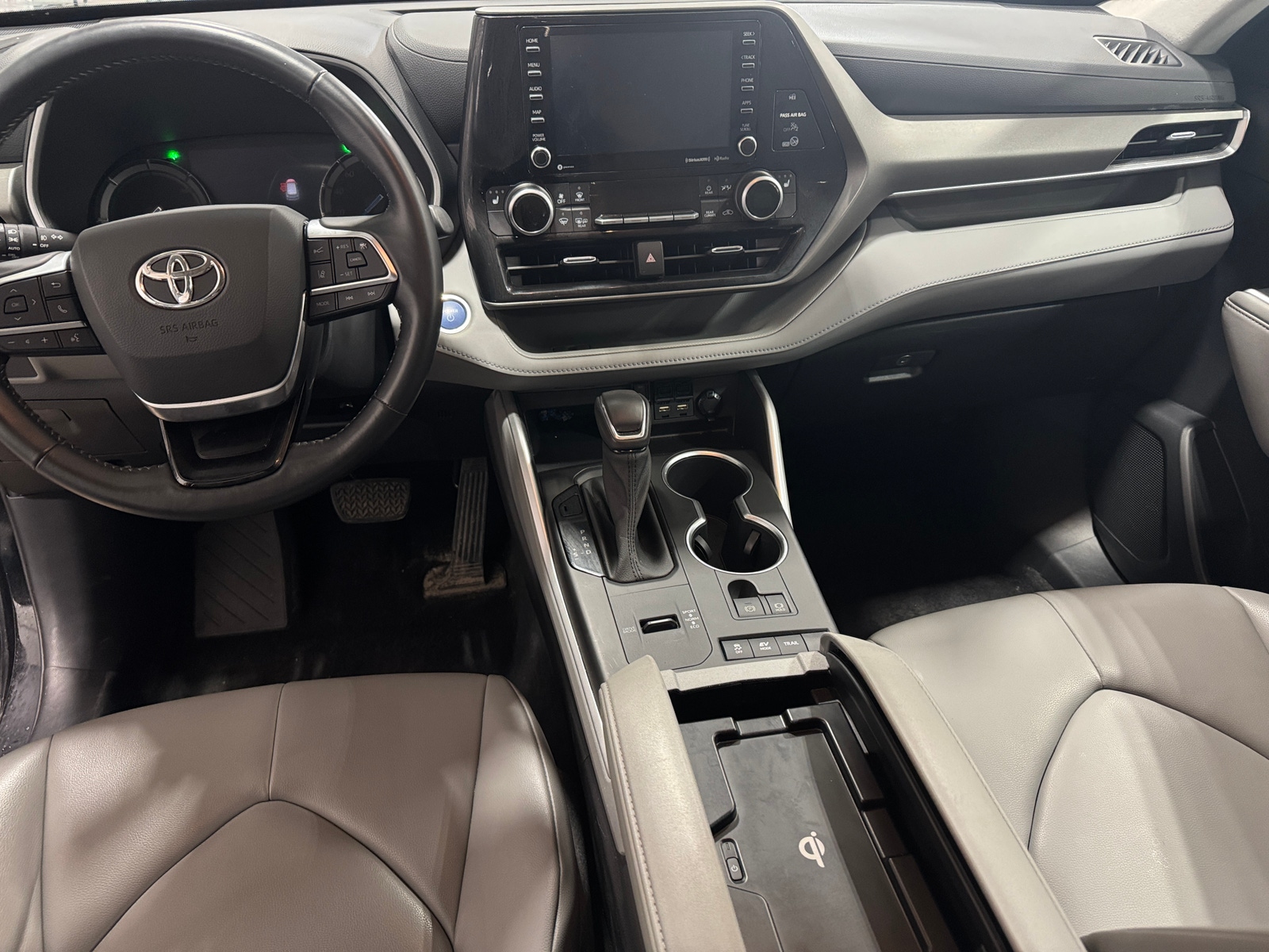 Thumbnail: 2021 Toyota Highlander - 2