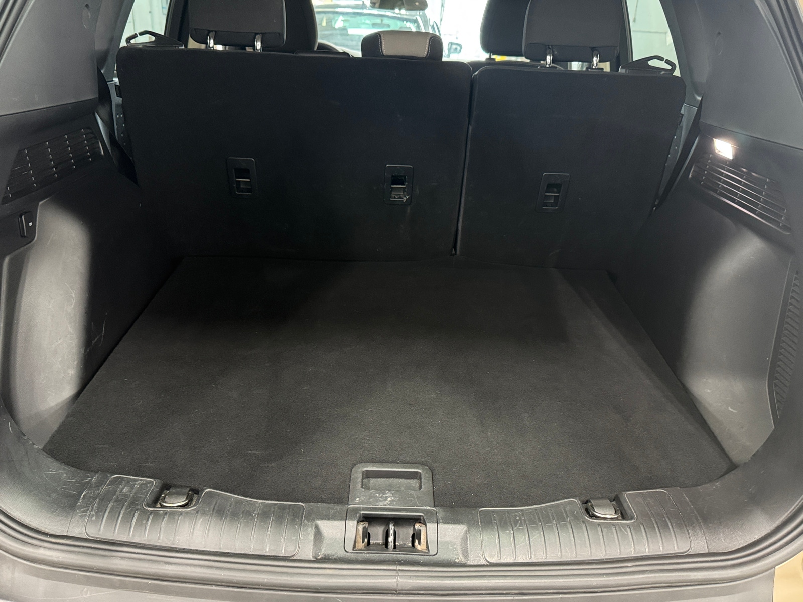 Thumbnail: 2020 Ford Escape - 7