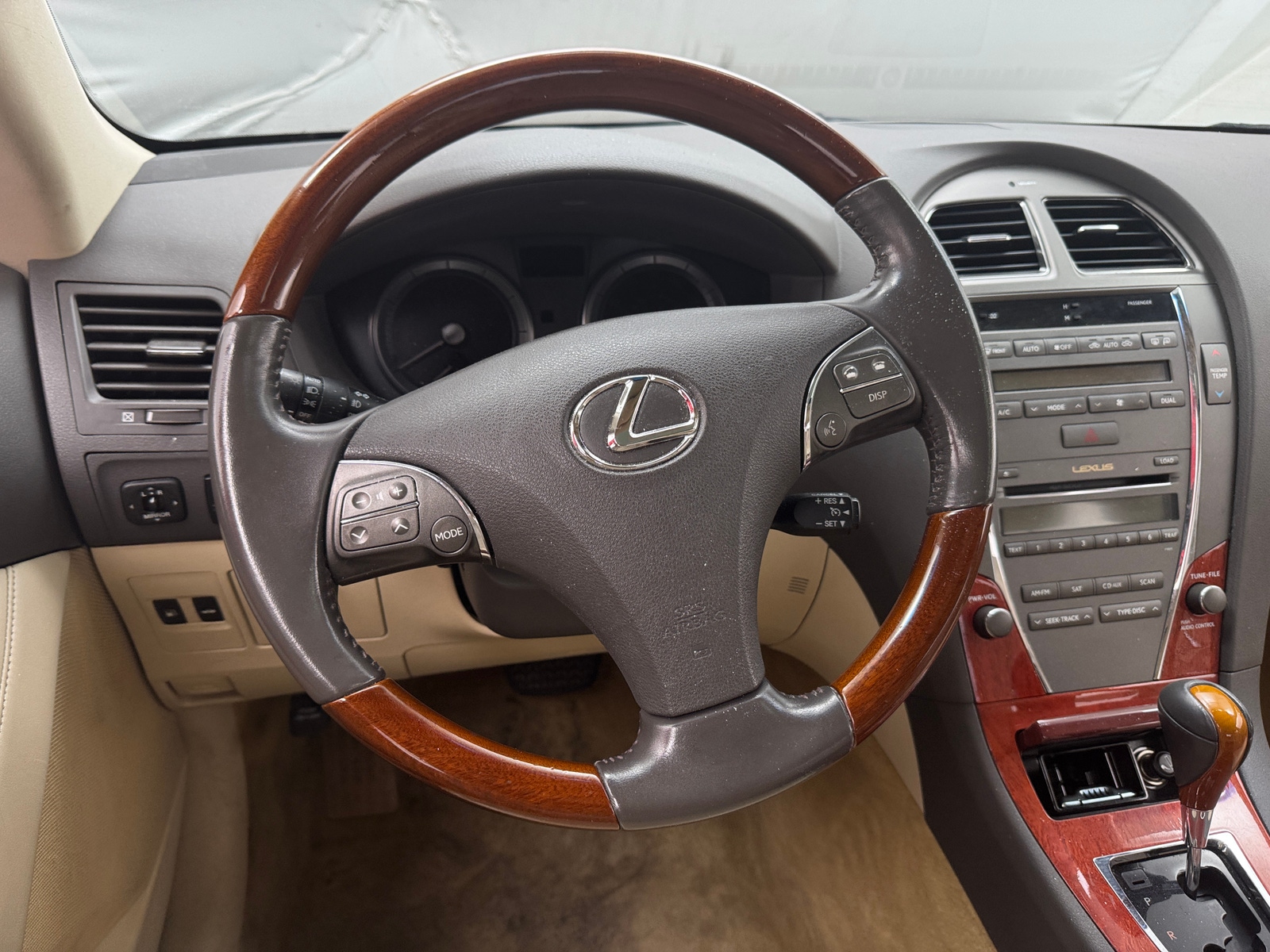 Thumbnail: 2012 Lexus ES - 4