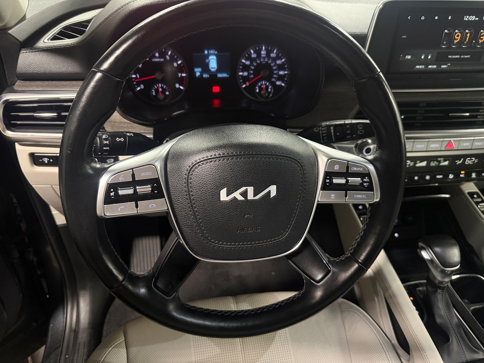 Thumbnail: 2022 Kia Telluride - 4