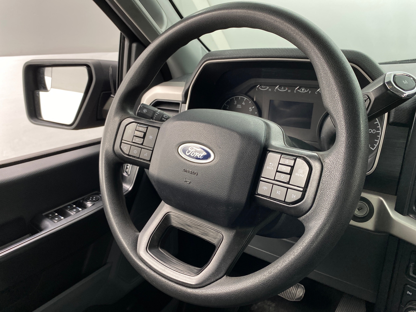 Thumbnail: 2021 Ford Econoline - 5