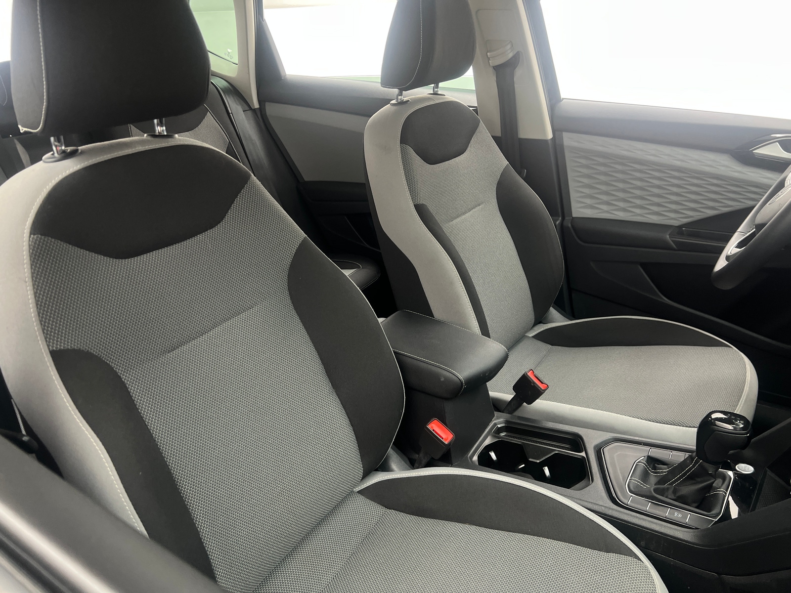 Thumbnail: 2023 Volkswagen Taos - 2