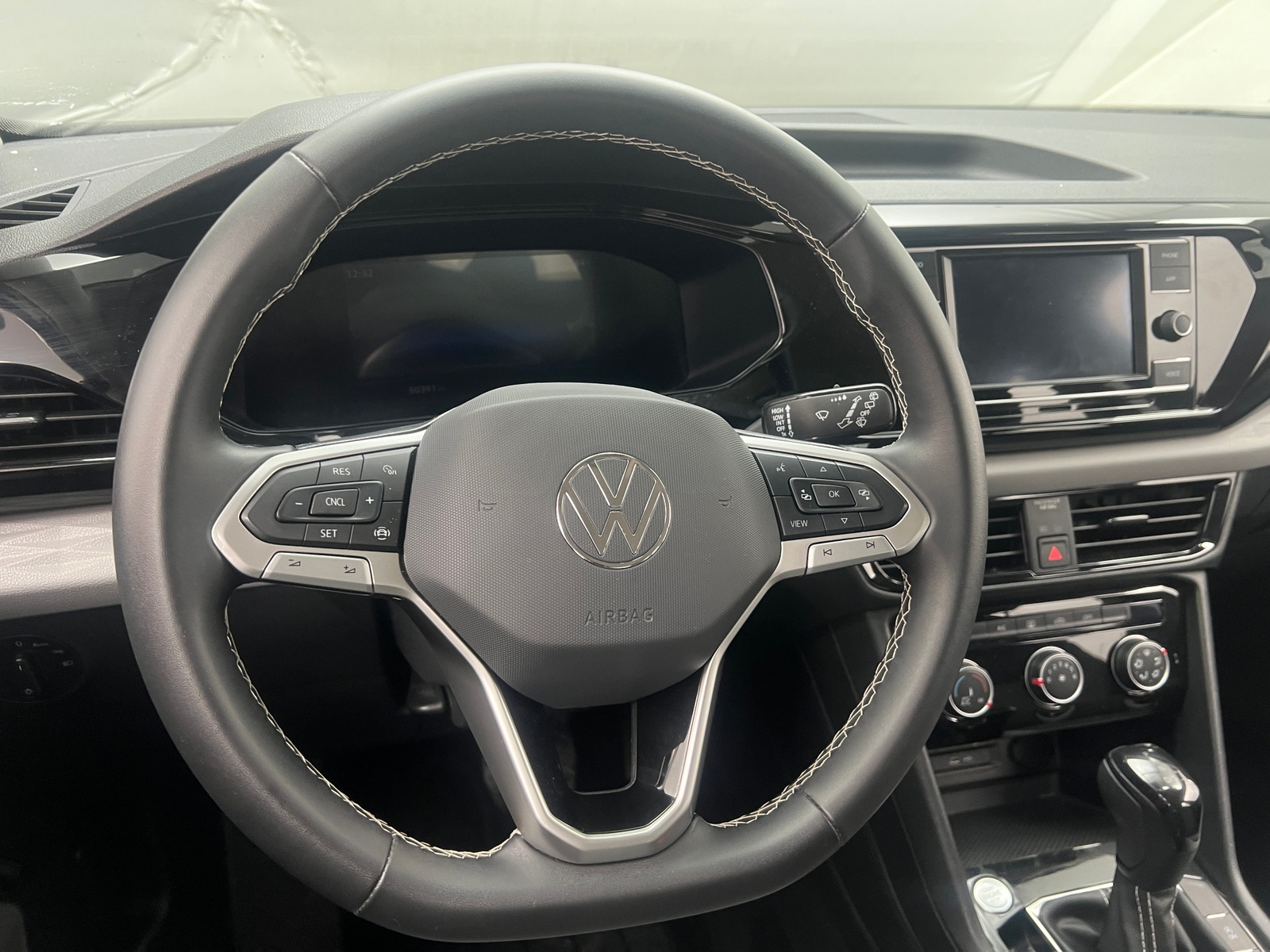 Thumbnail: 2023 Volkswagen Taos - 5