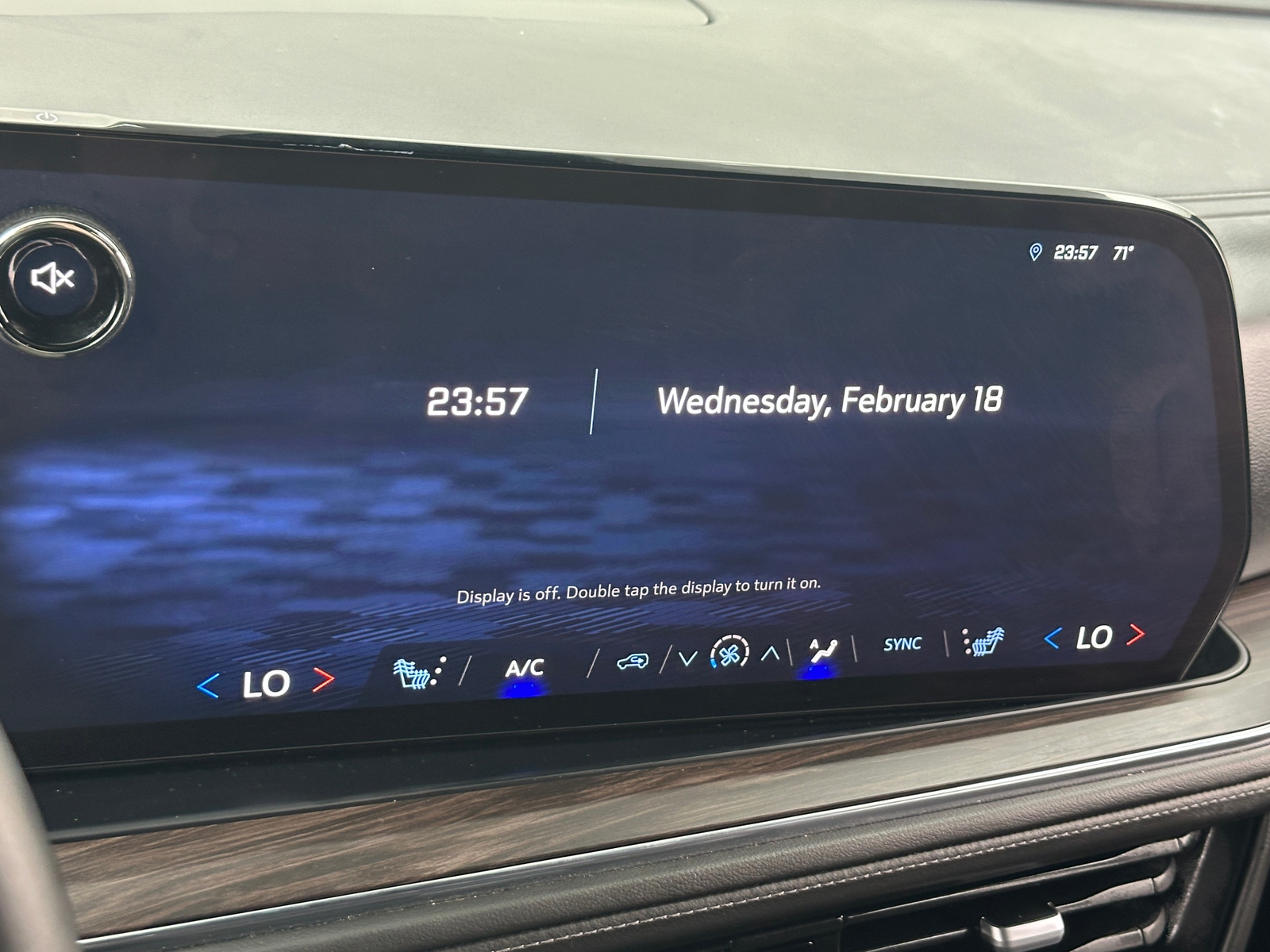 Thumbnail: 2025 Chevrolet Tahoe - 3