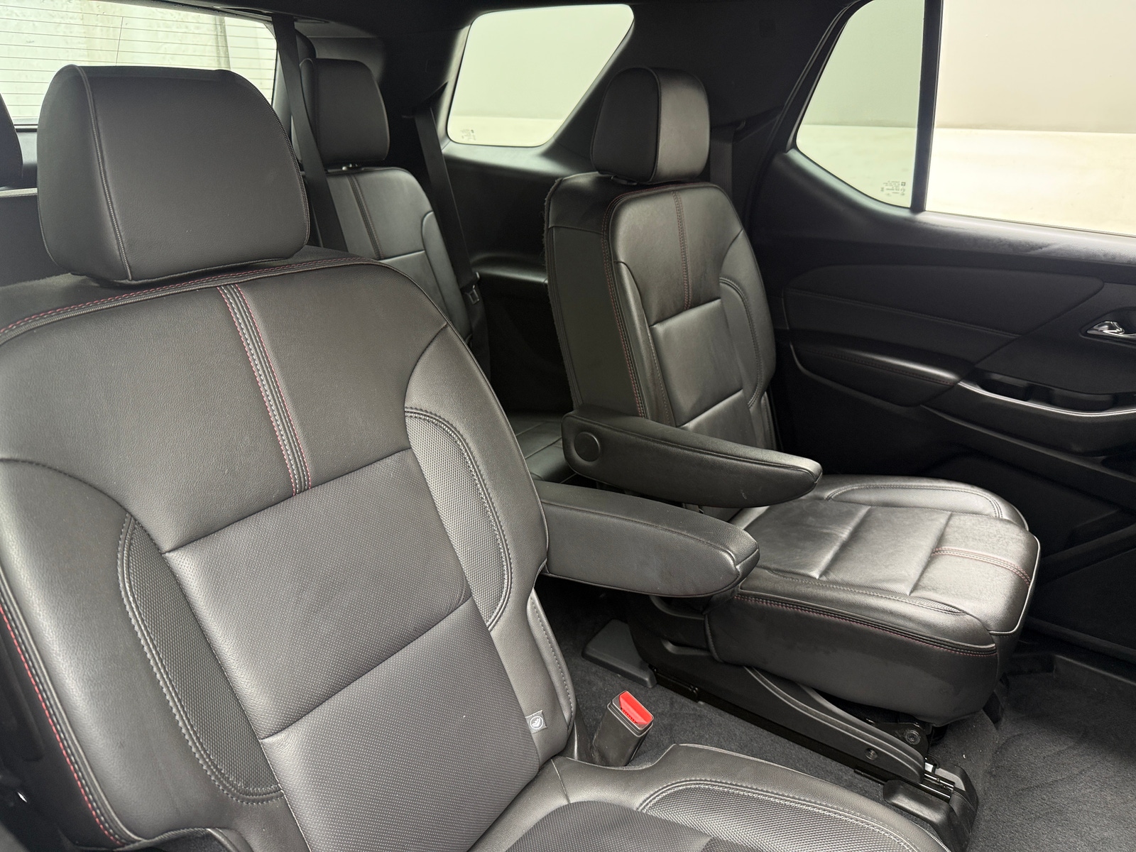 Thumbnail: 2023 Chevrolet Traverse - 5