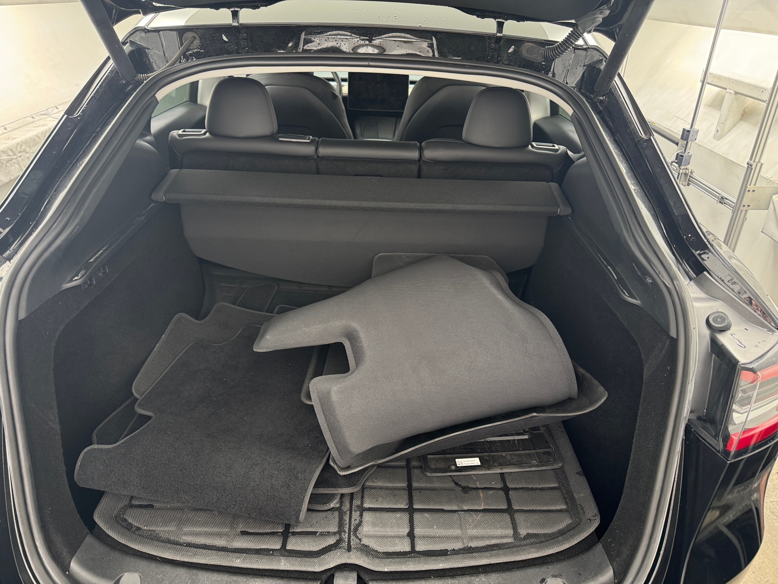 Thumbnail: 2023 Tesla Model Y - 6