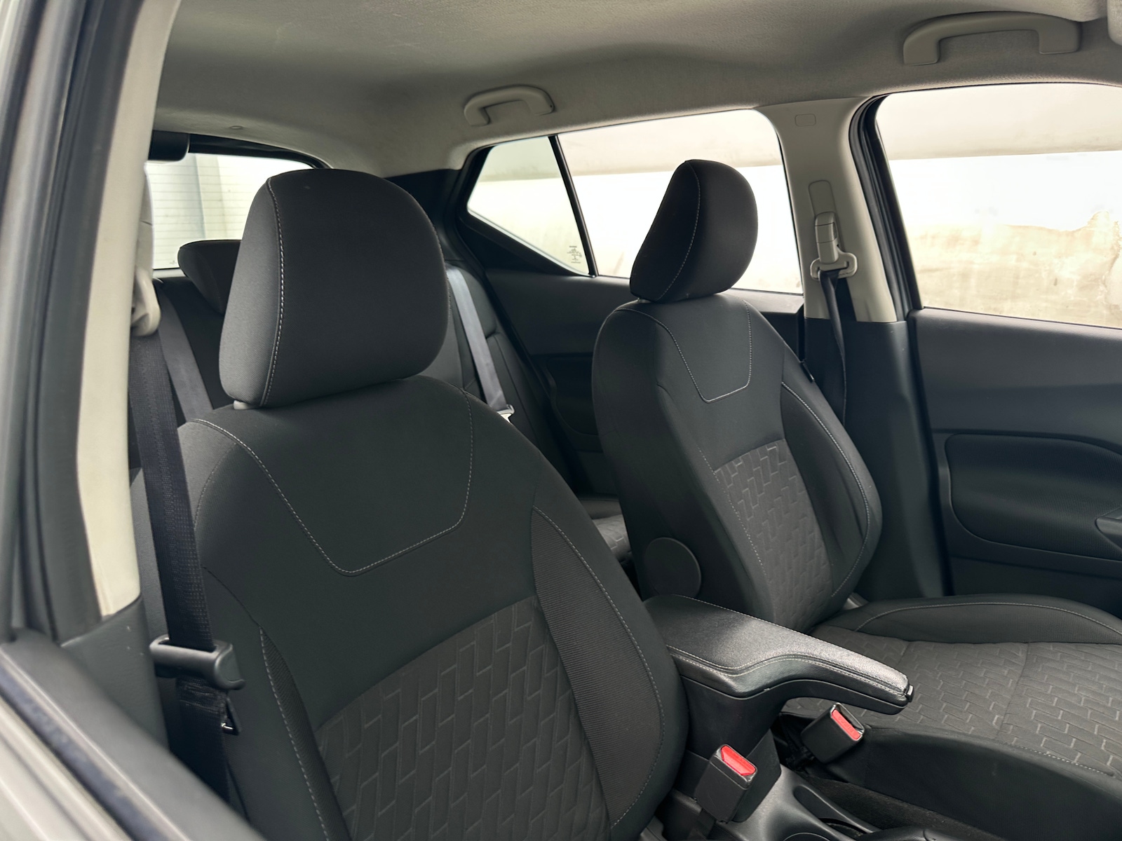 Thumbnail: 2022 Nissan Kicks - 2