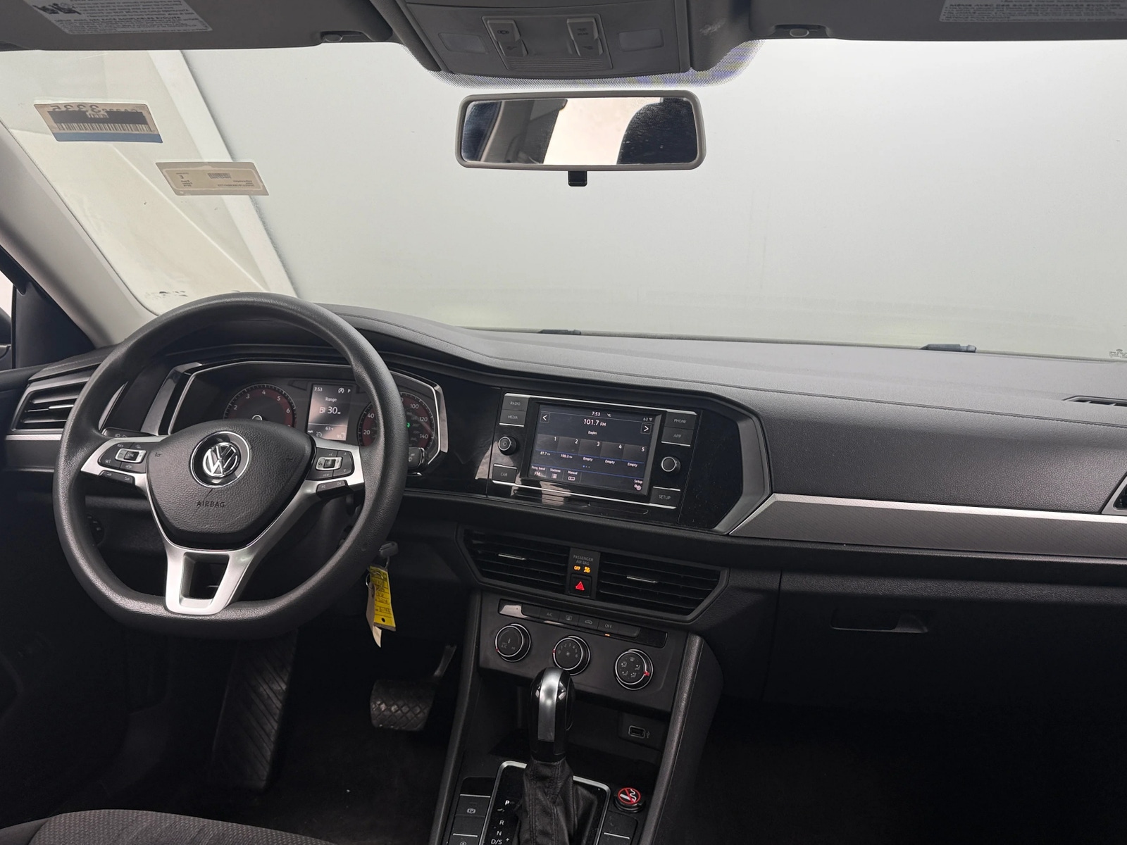 Thumbnail: 2019 Volkswagen Jetta - 3