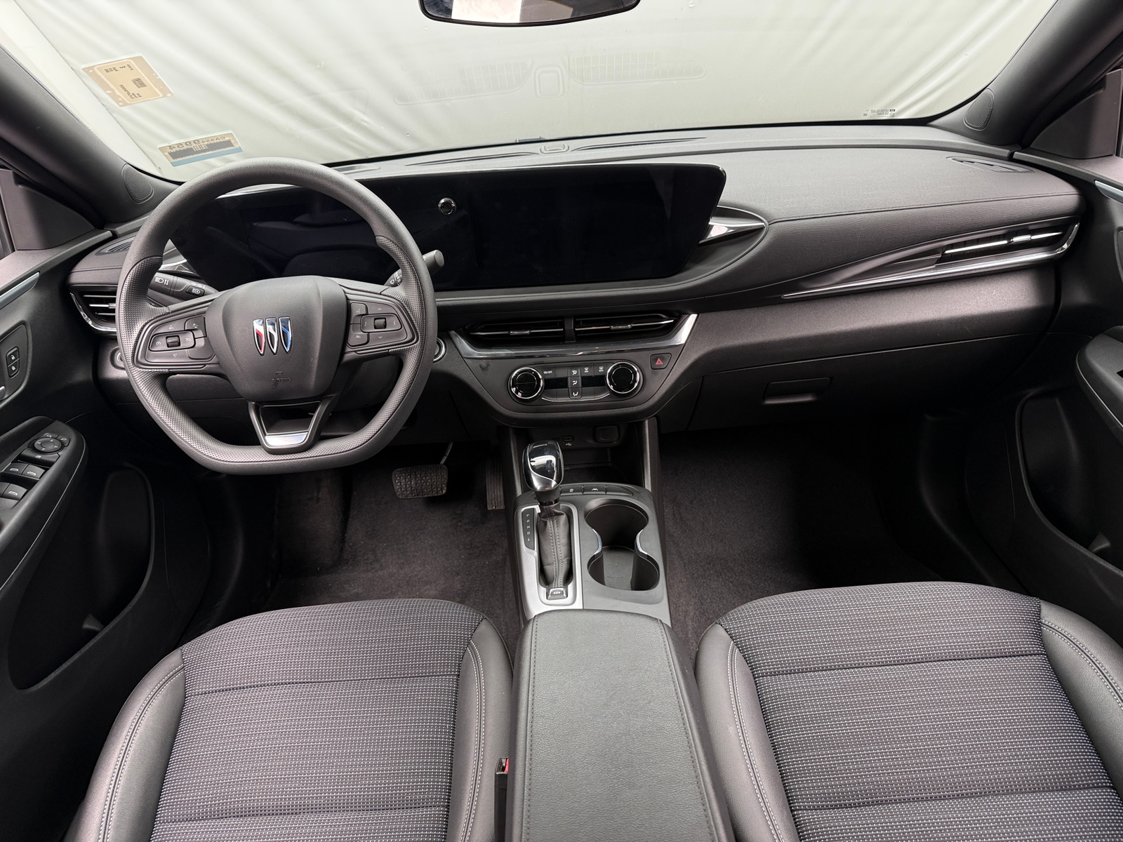 Thumbnail: 2025 Buick Envista - 2