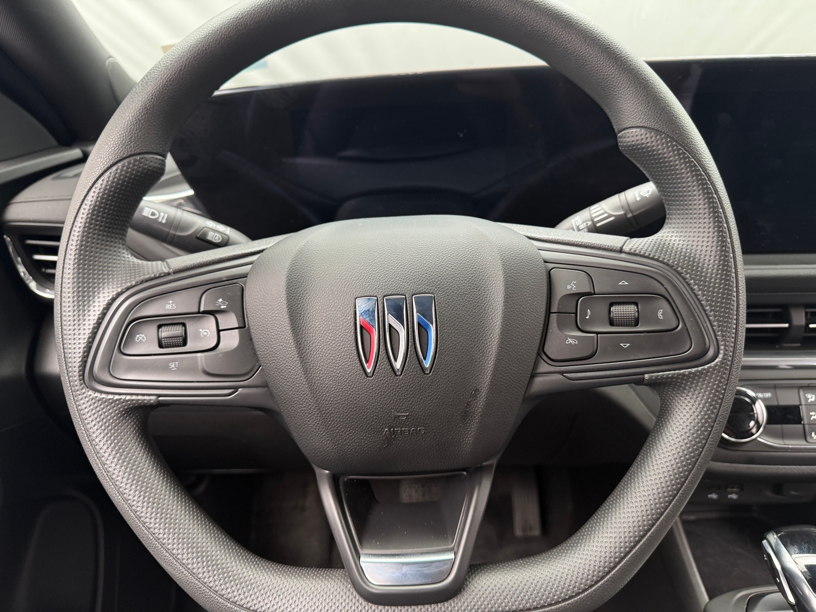 Thumbnail: 2025 Buick Envista - 4