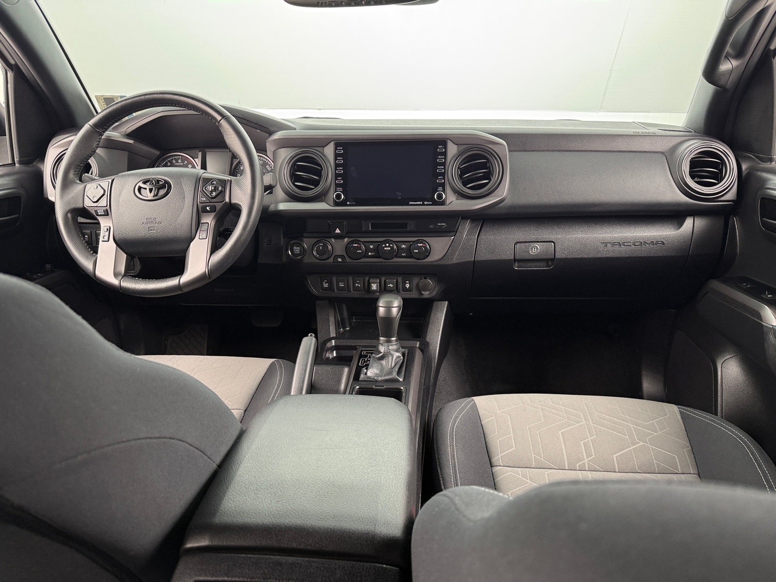 Thumbnail: 2023 Toyota Tacoma - 3