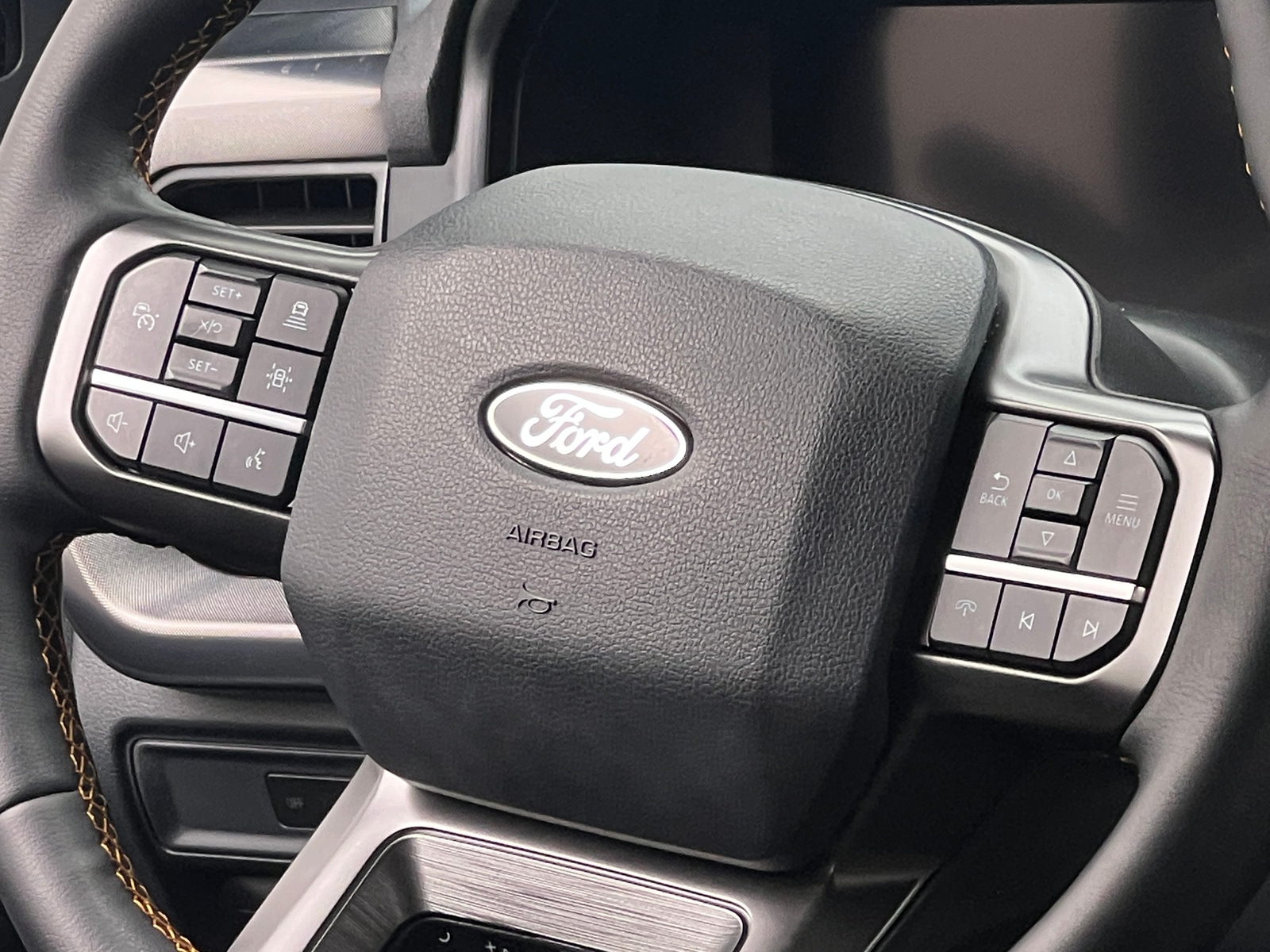 Thumbnail: 2025 Ford Econoline - 5