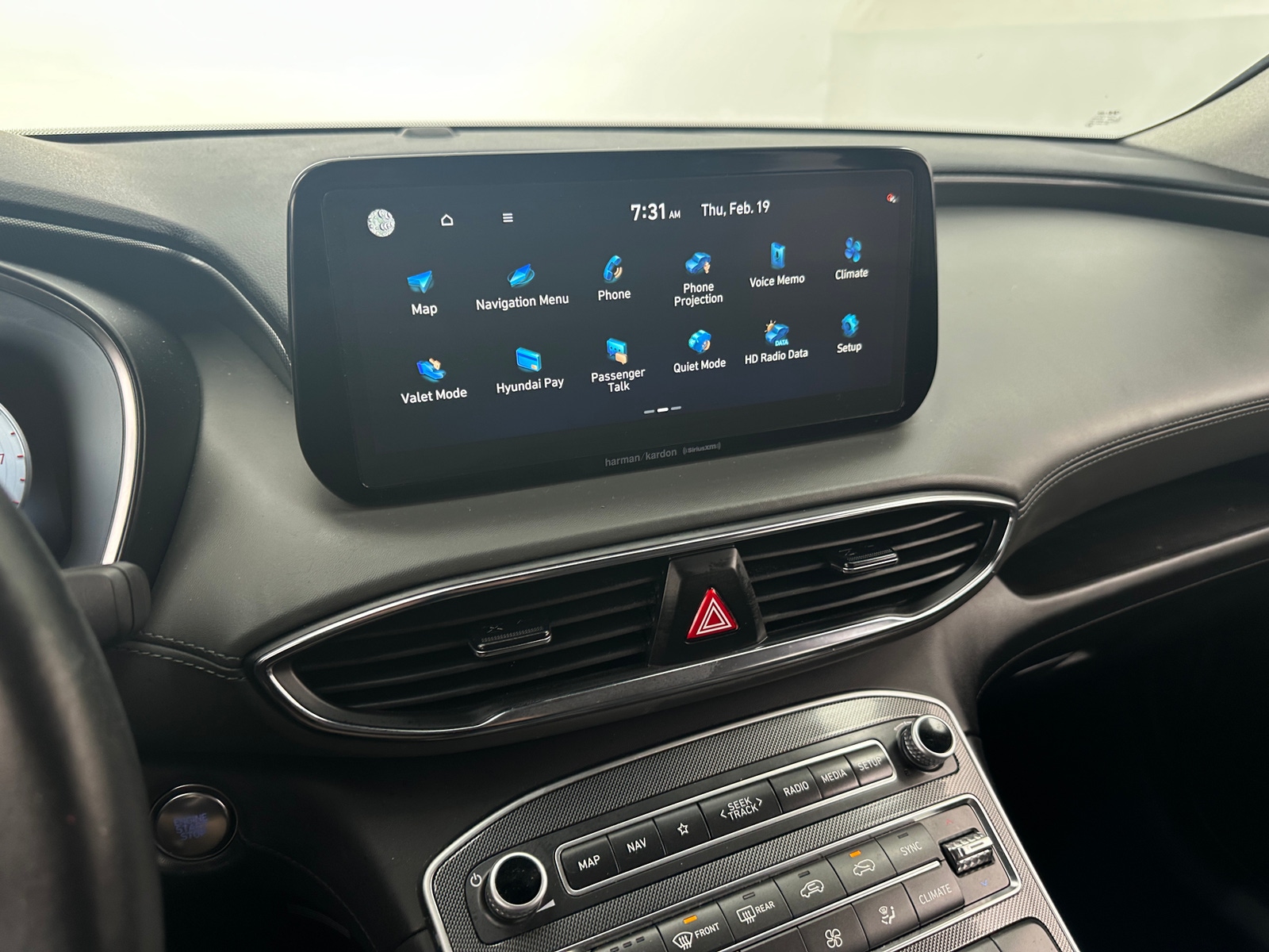 Thumbnail: 2023 Hyundai Santa Fe - 3