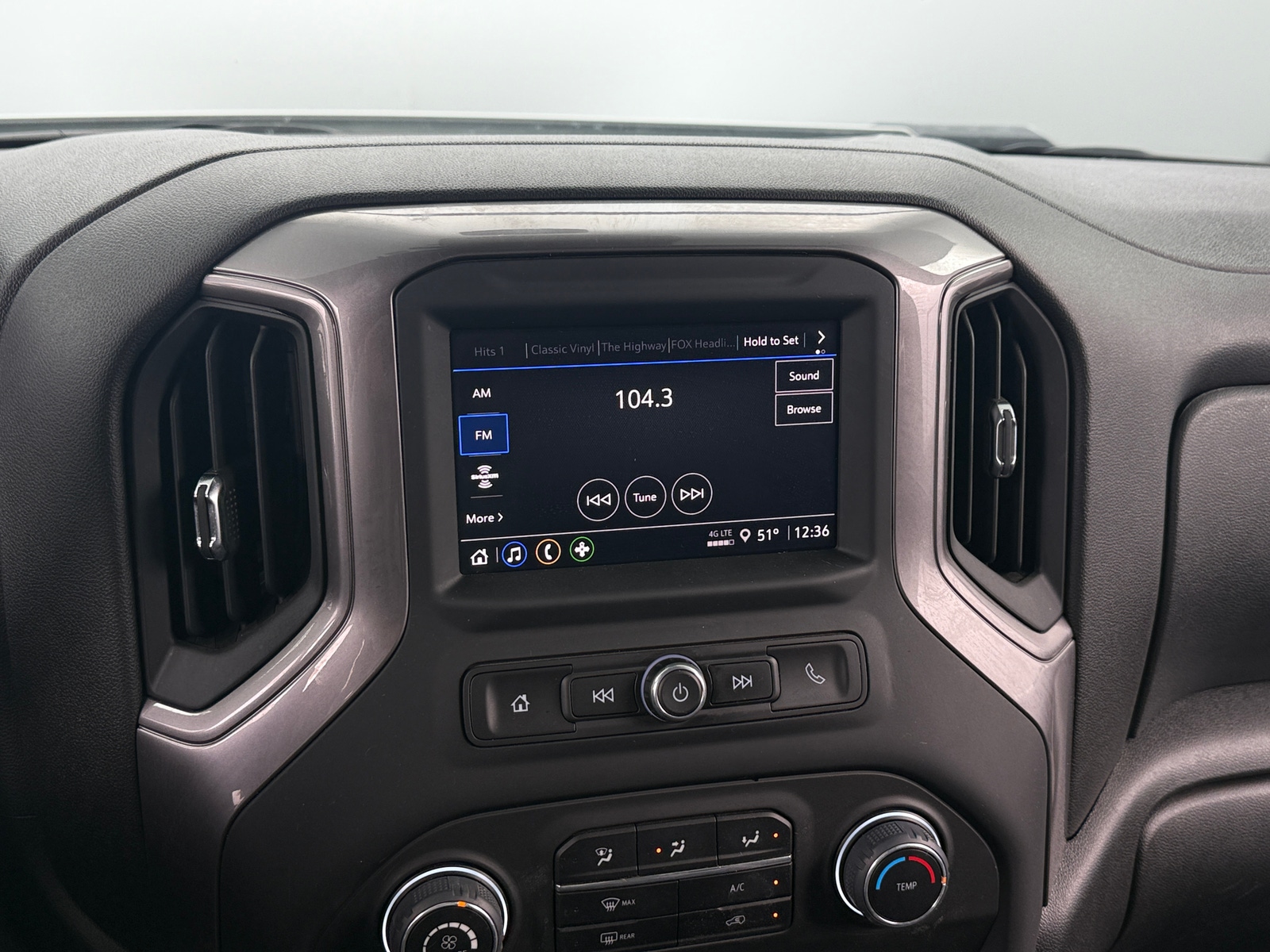 Thumbnail: 2024 Chevrolet Silverado 2500 - 4