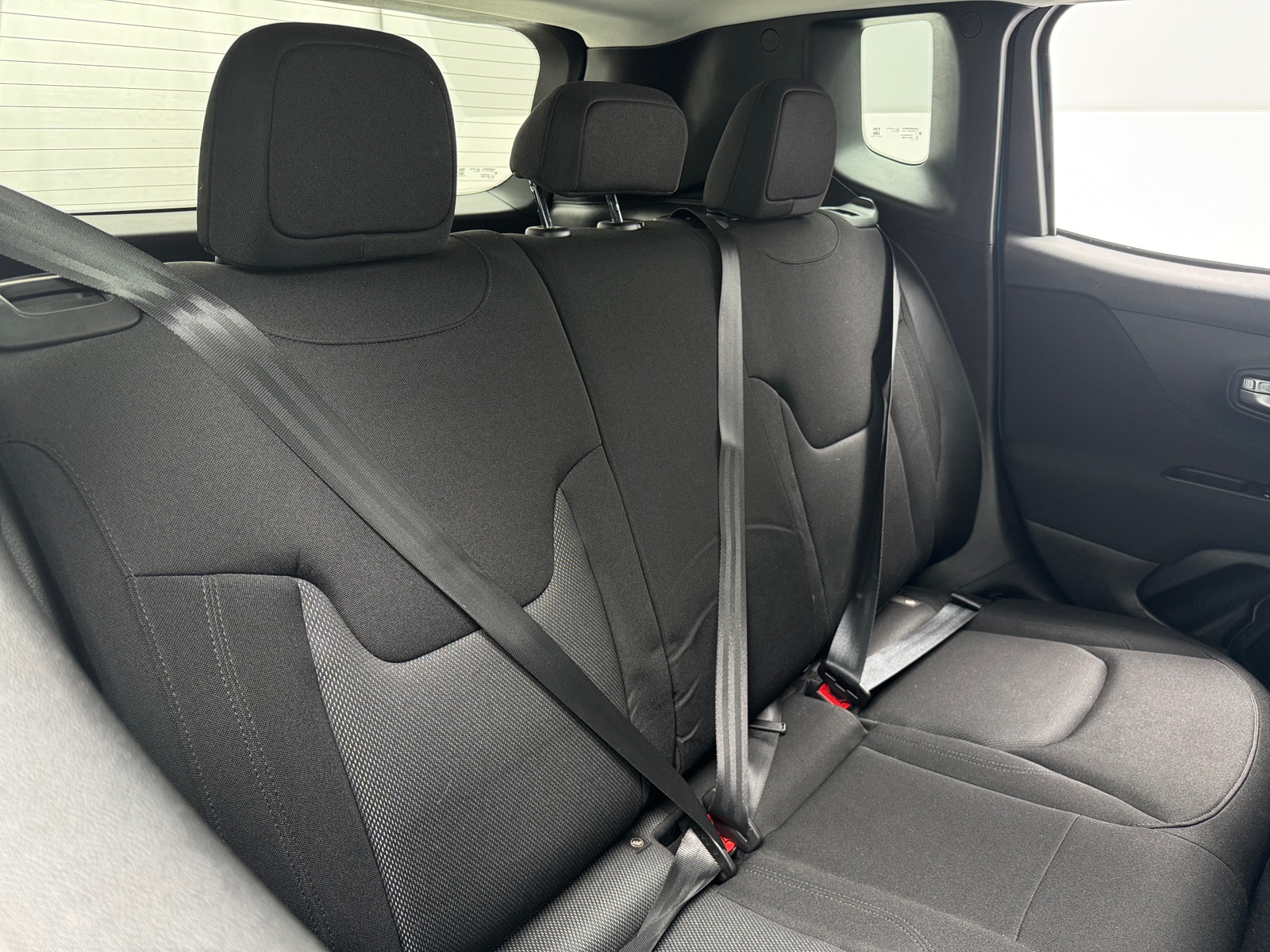 Thumbnail: 2020 Jeep Renegade - 6