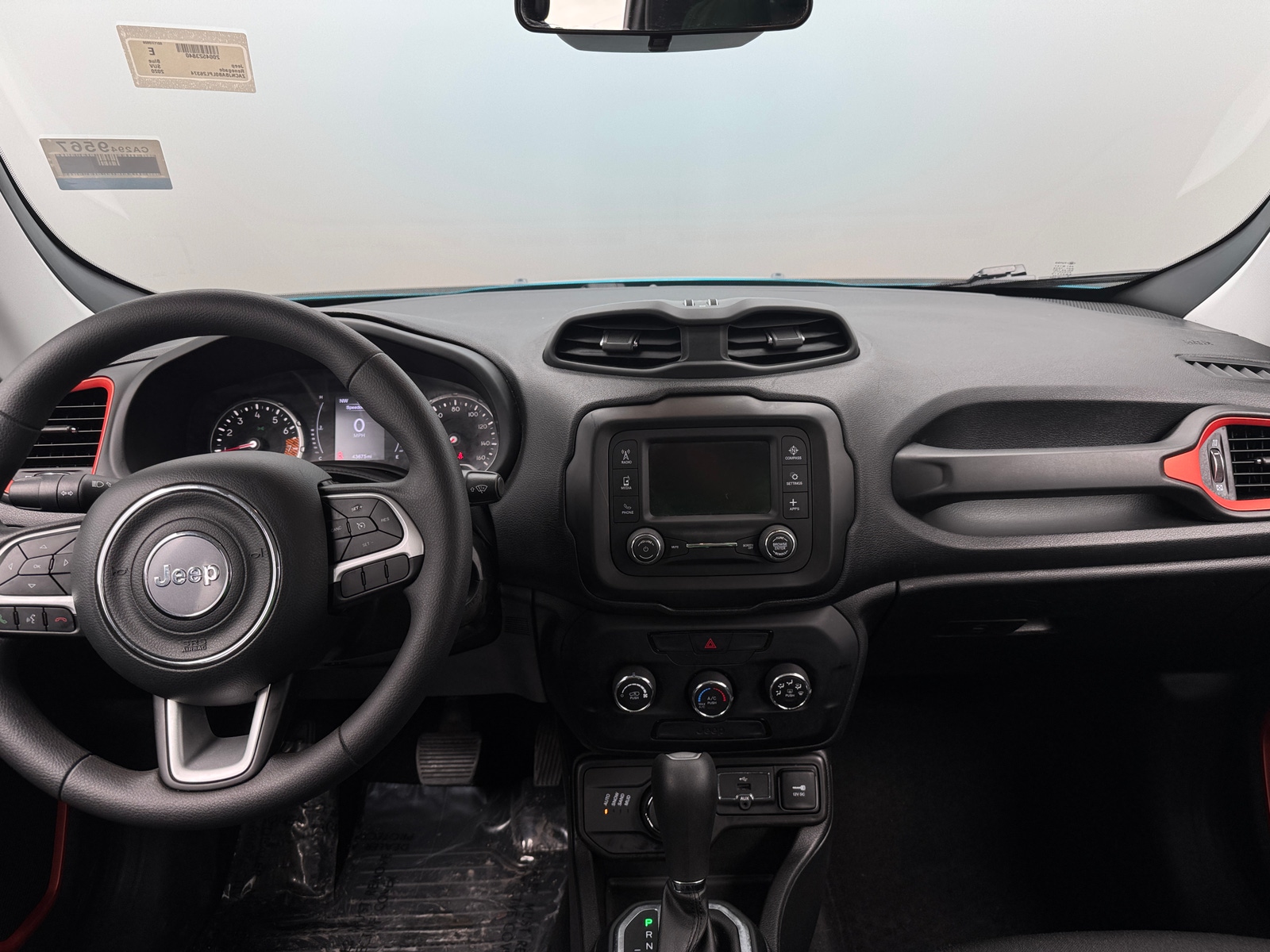 Thumbnail: 2020 Jeep Renegade - 3