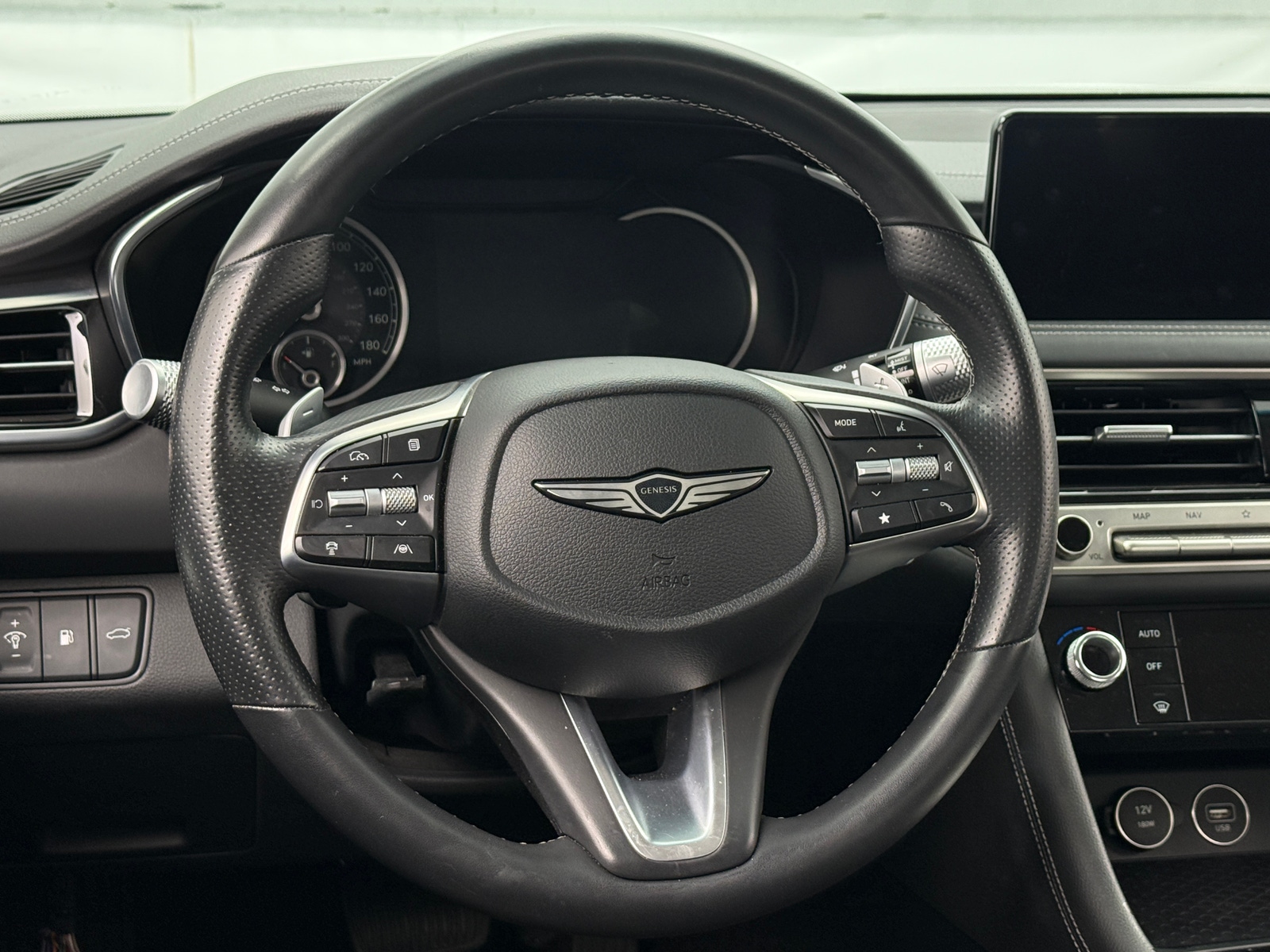 Thumbnail: 2025 Genesis G70 - 4