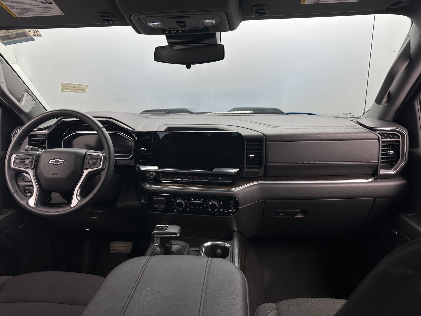 Thumbnail: 2024 Chevrolet Silverado 1500 - 3