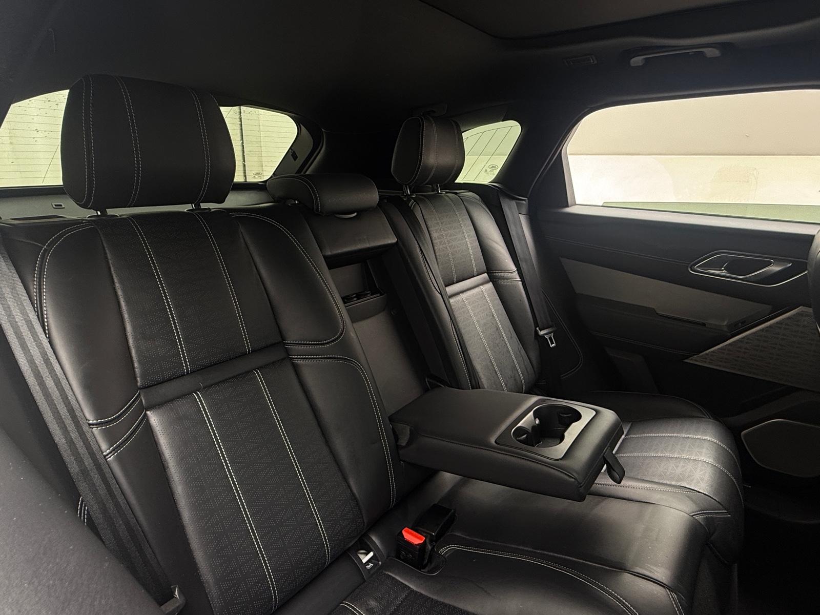 Thumbnail: 2018 Land Rover Range Rover Velar - 5