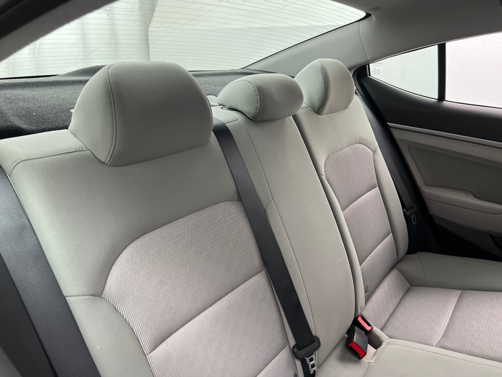 Thumbnail: 2017 Hyundai Elantra - 6