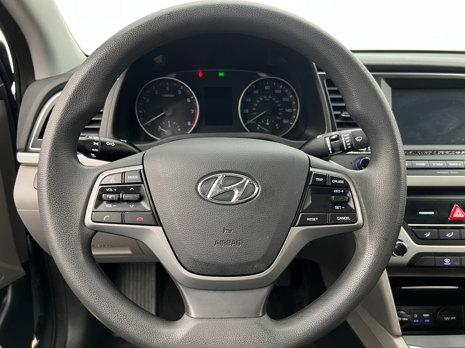 Thumbnail: 2017 Hyundai Elantra - 5