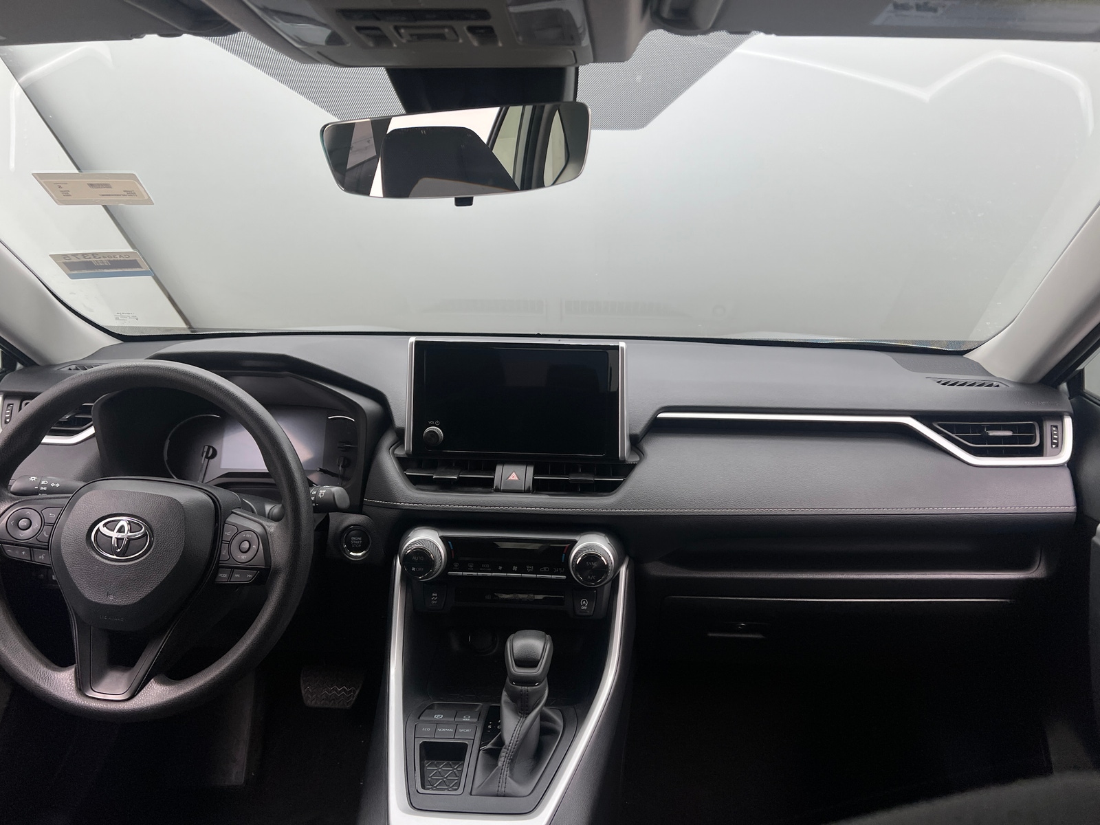 Thumbnail: 2024 Toyota RAV4 - 3