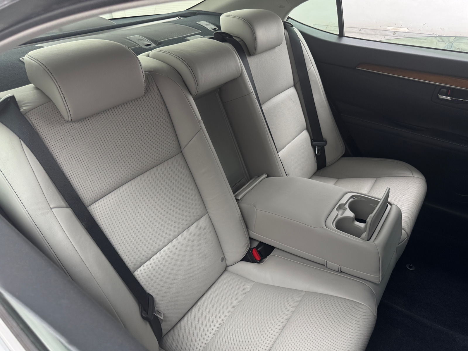 Thumbnail: 2015 Lexus ES - 5