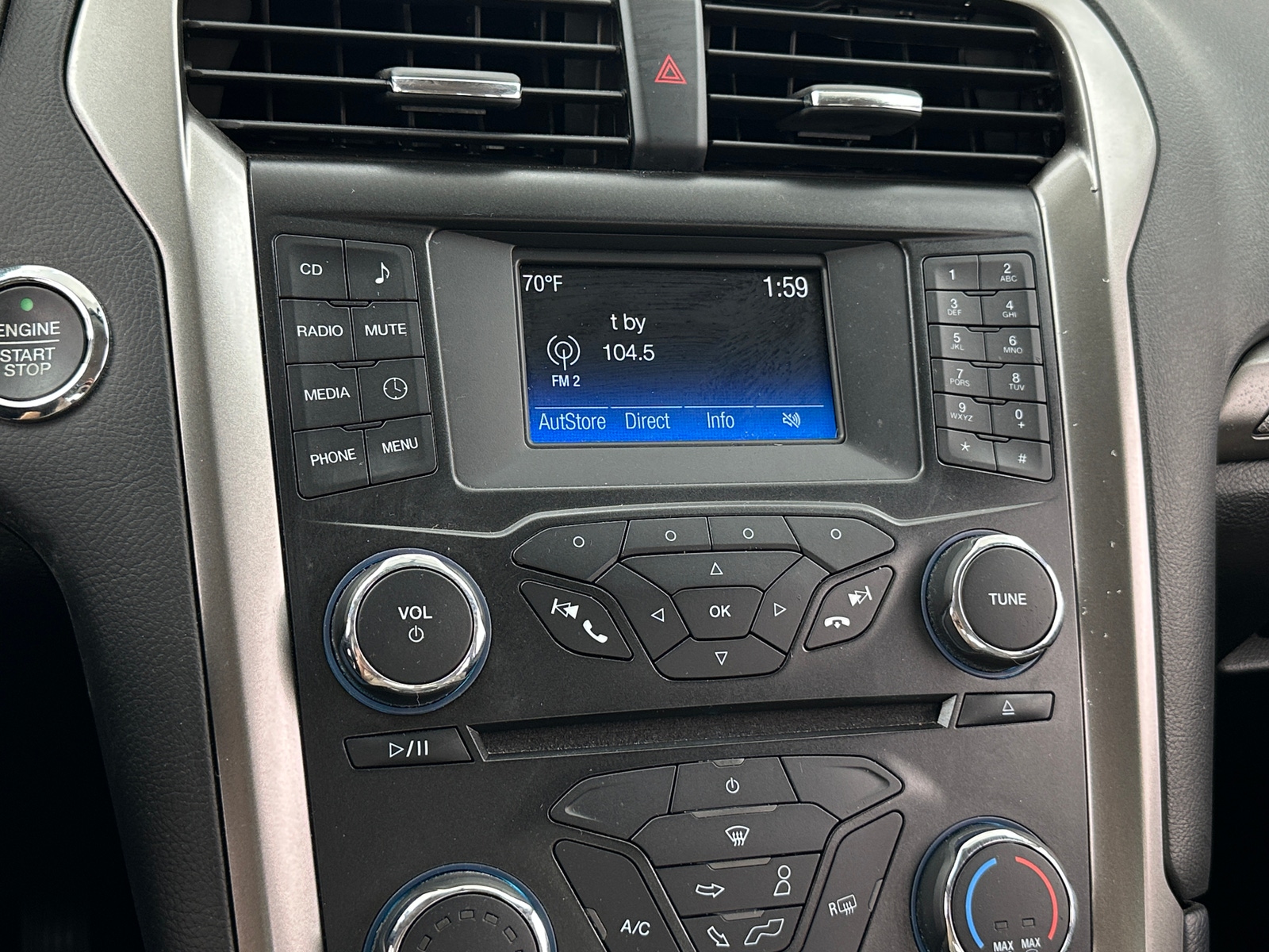 Thumbnail: 2017 Ford Fusion - 4