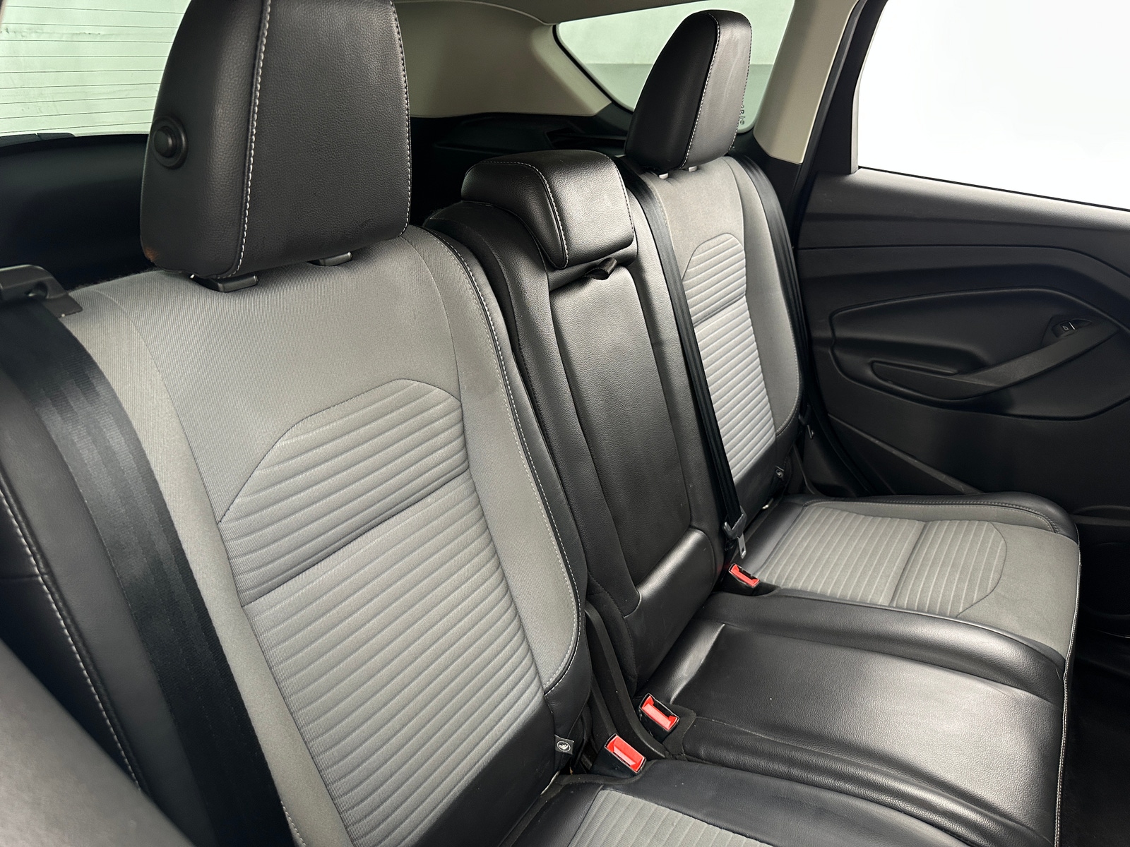 Thumbnail: 2019 Ford Escape - 5