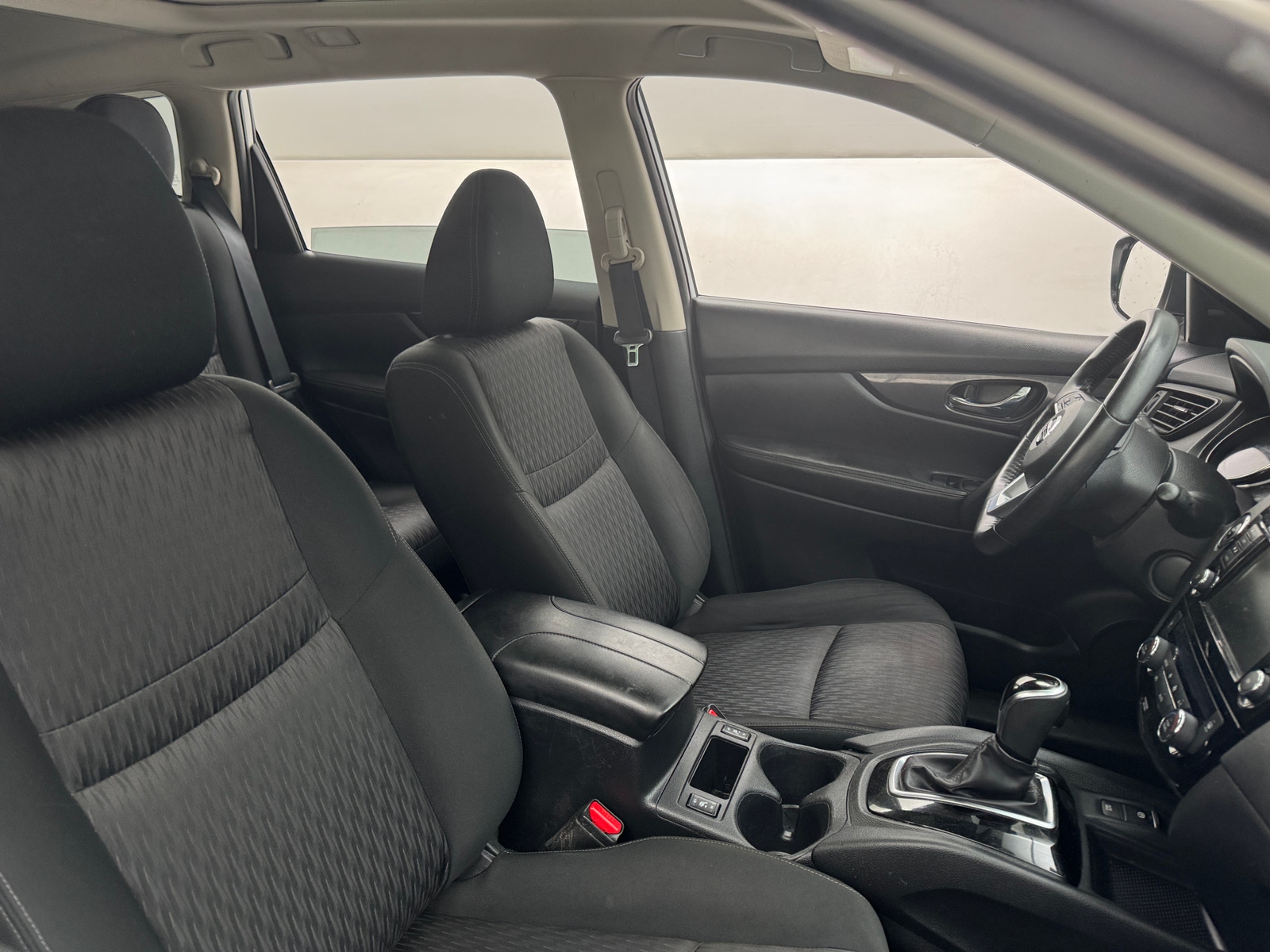 Thumbnail: 2020 Nissan Rogue - 2