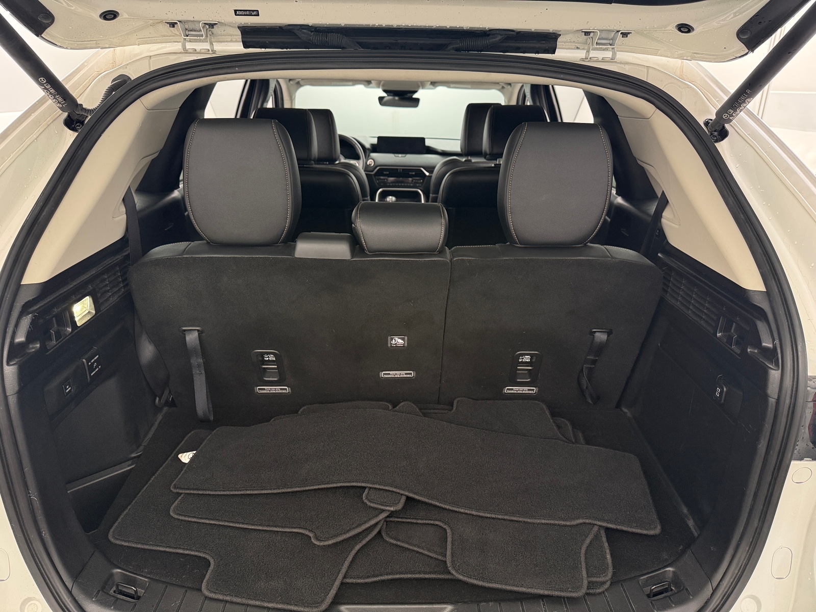 Thumbnail: 2024 Mazda CX-90 - 6