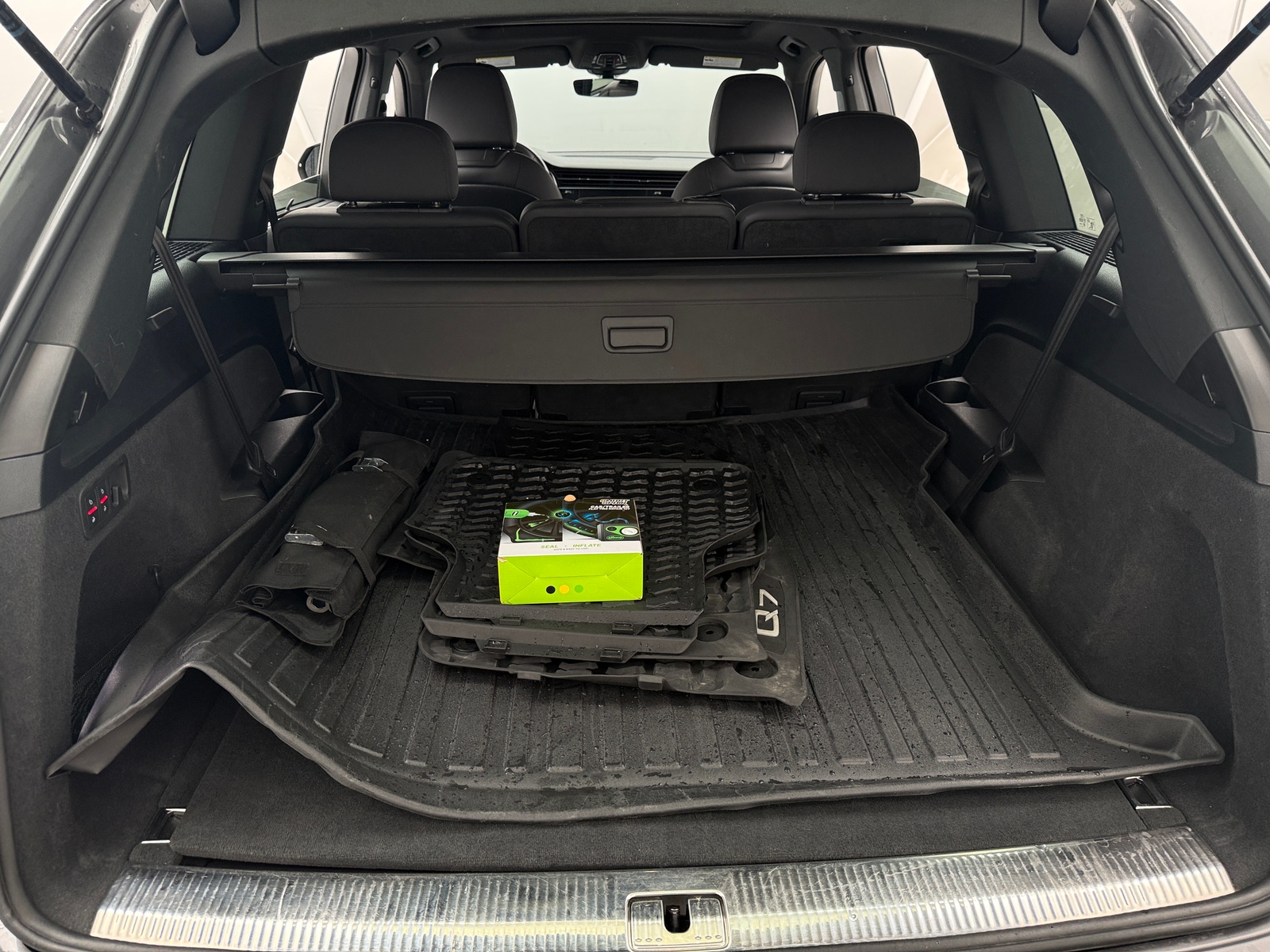 Thumbnail: 2021 Audi Q7 - 6