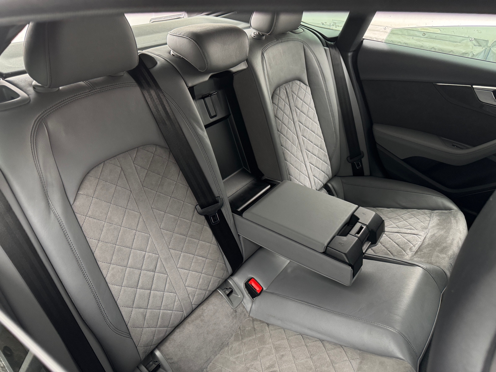 Thumbnail: 2019 Audi S5 - 5