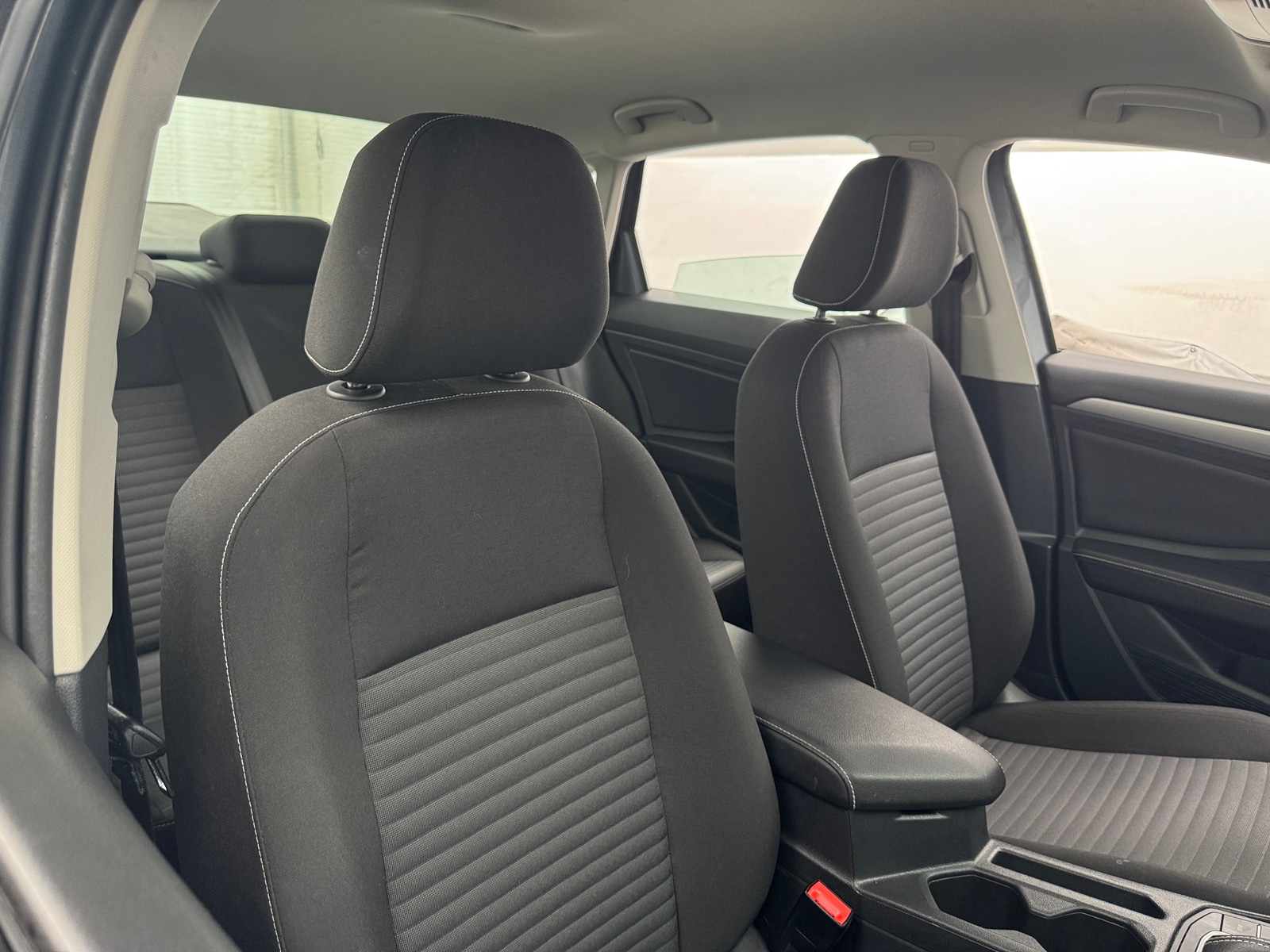 Thumbnail: 2024 Volkswagen Jetta - 2