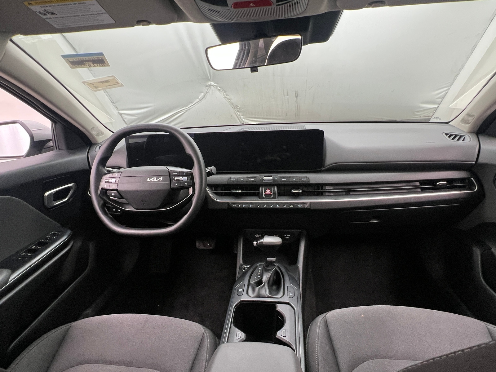 Thumbnail: 2025 Kia K4 - 3